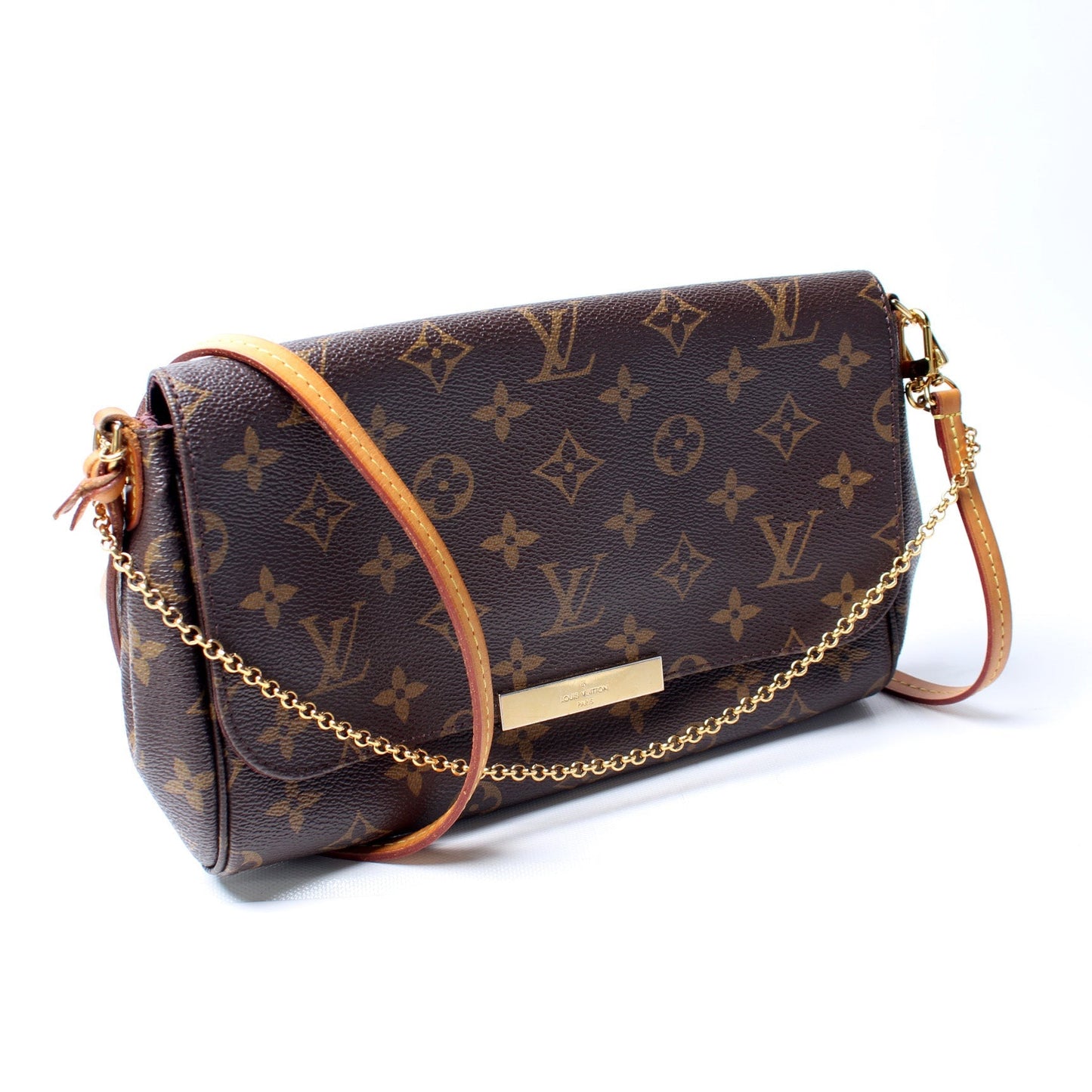 Louis Vuitton Favorite MM Monogram Handbag Monogram 39