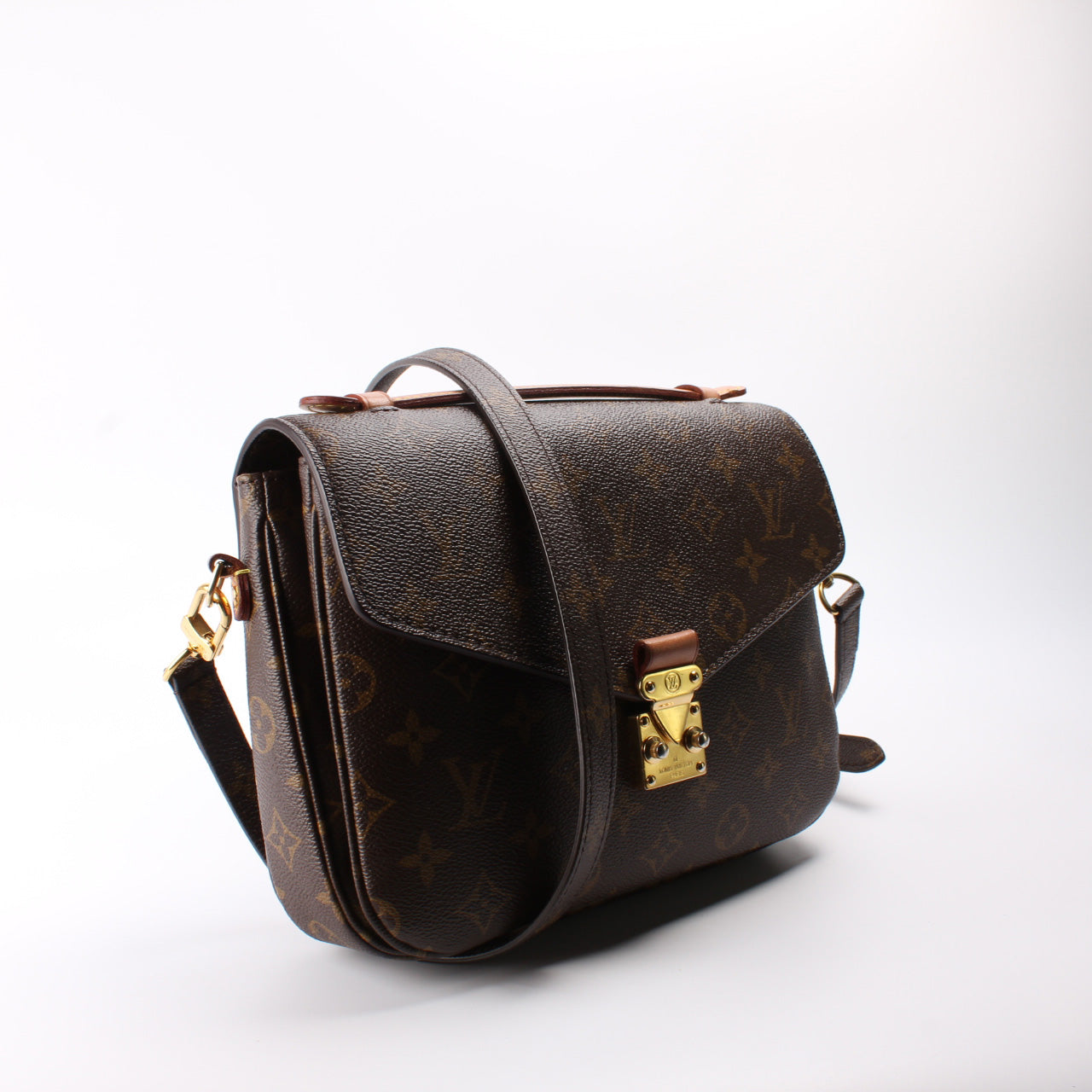 Louis Vuitton Pochette Metis Monogram Clutch Bag Monogram 32