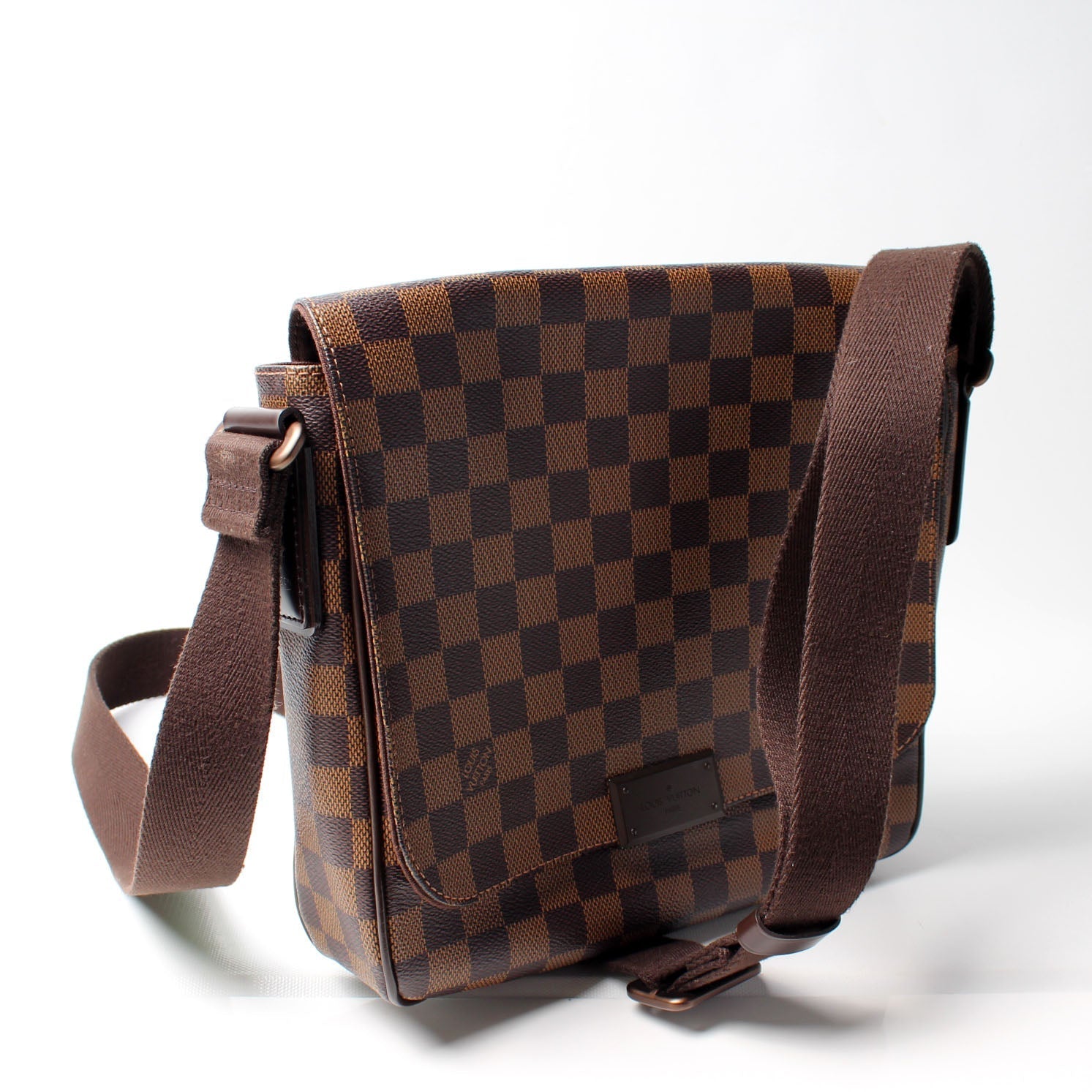 Louis Vuitton District PM Ebene Damier Handbag