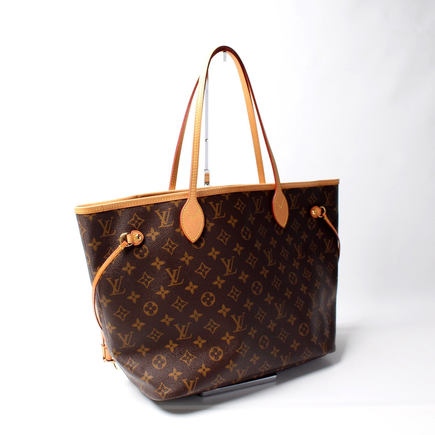 Louis Vuitton Neverfull MM Monogram Tote Bag Monogram 127