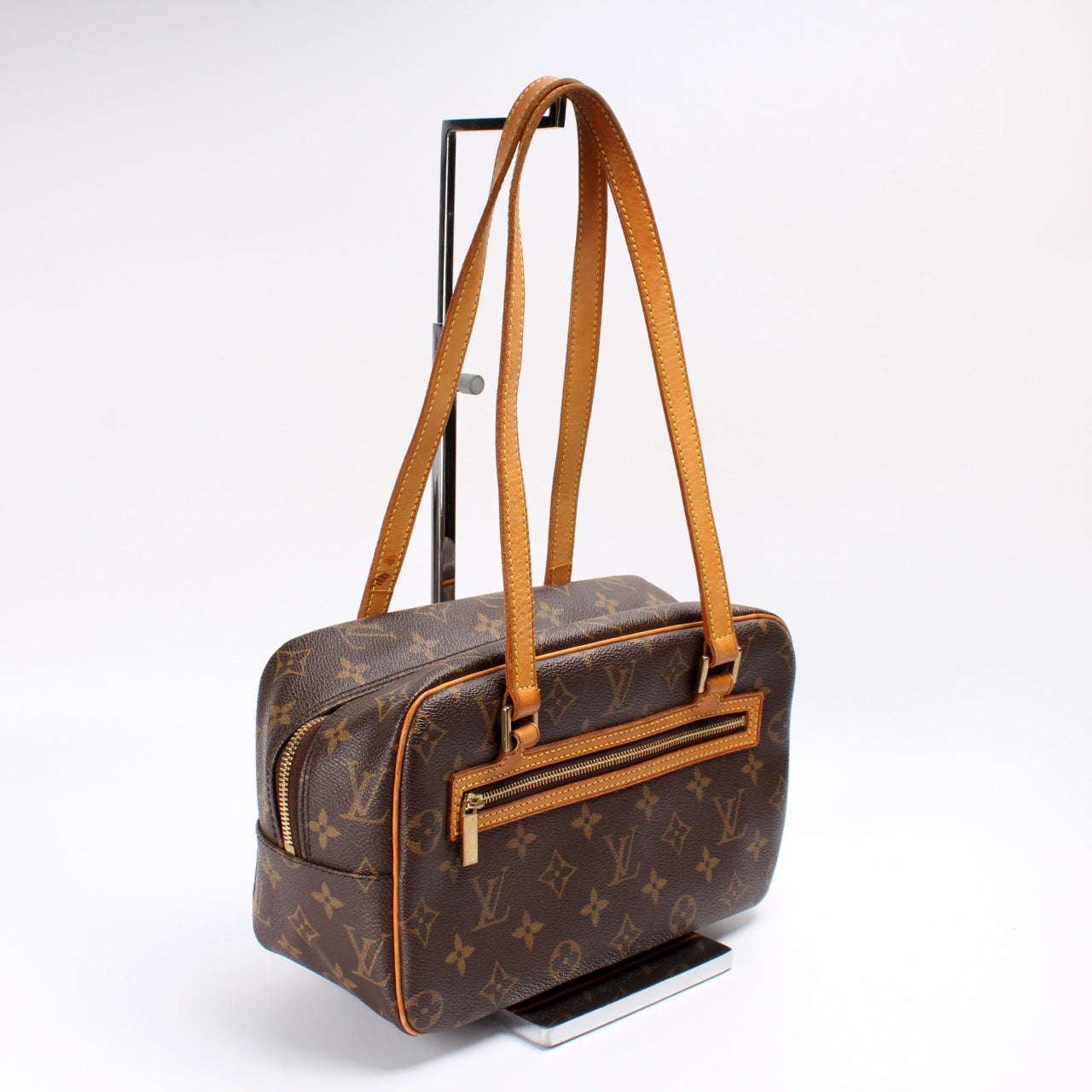 Louis Vuitton Cite MM Monogram Handbag Monogram 2