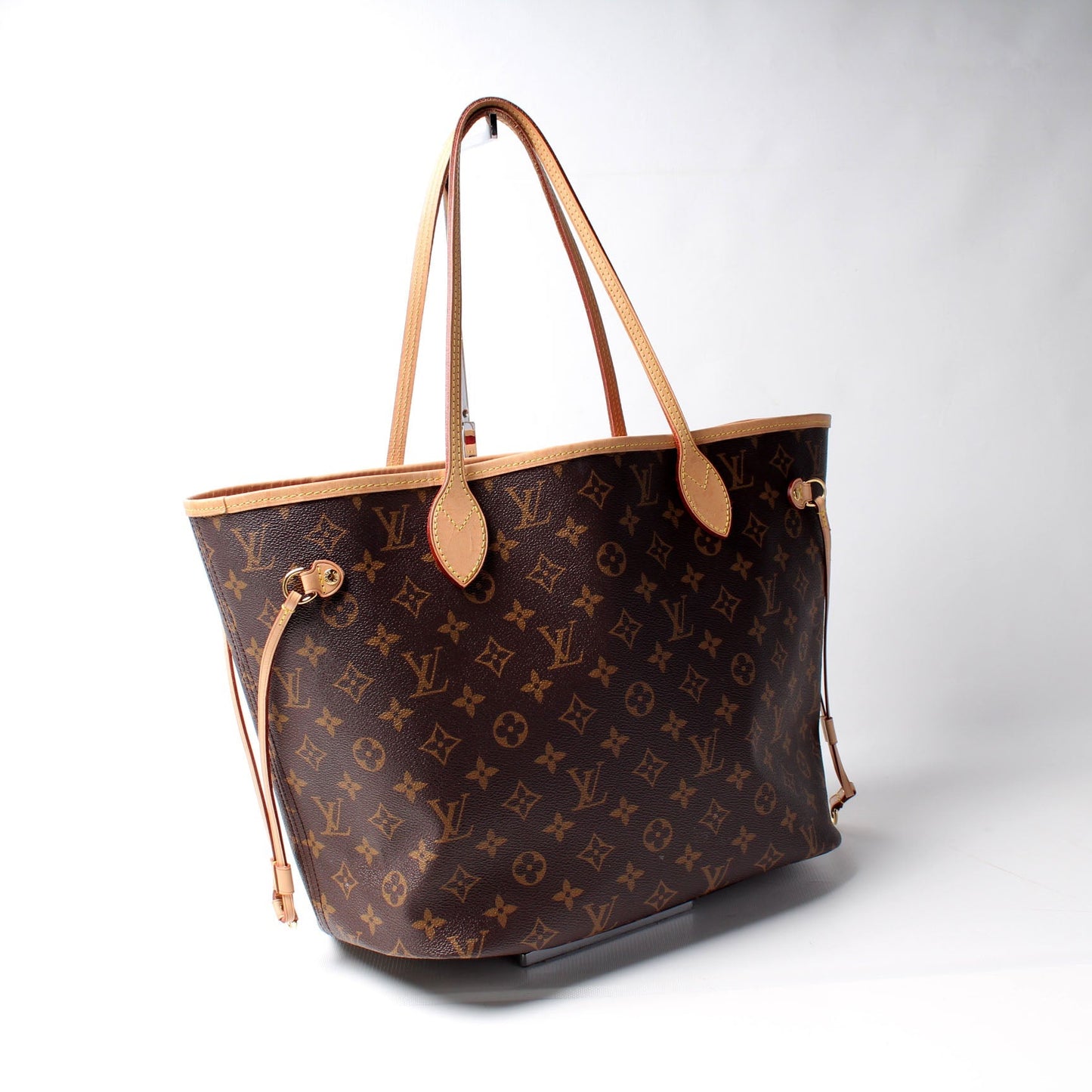 Louis Vuitton Neverfull MM Monogram Tote Bag Monogram 147