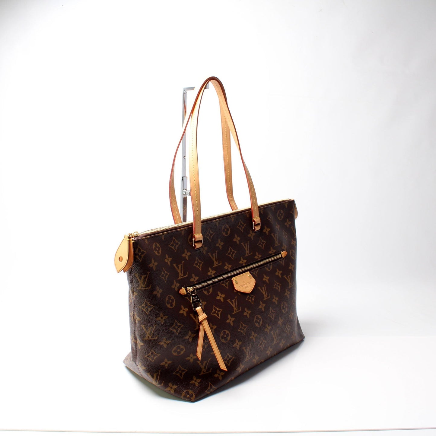 Louis Vuitton Iena MM Monogram Handbag Monogram 19