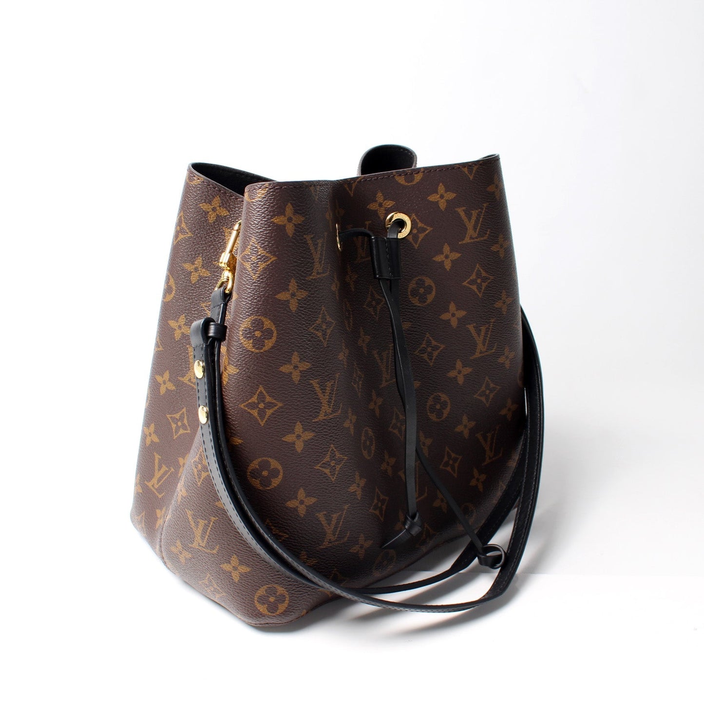 Louis Vuitton Neonoe Monogram Handbag Monogram 32