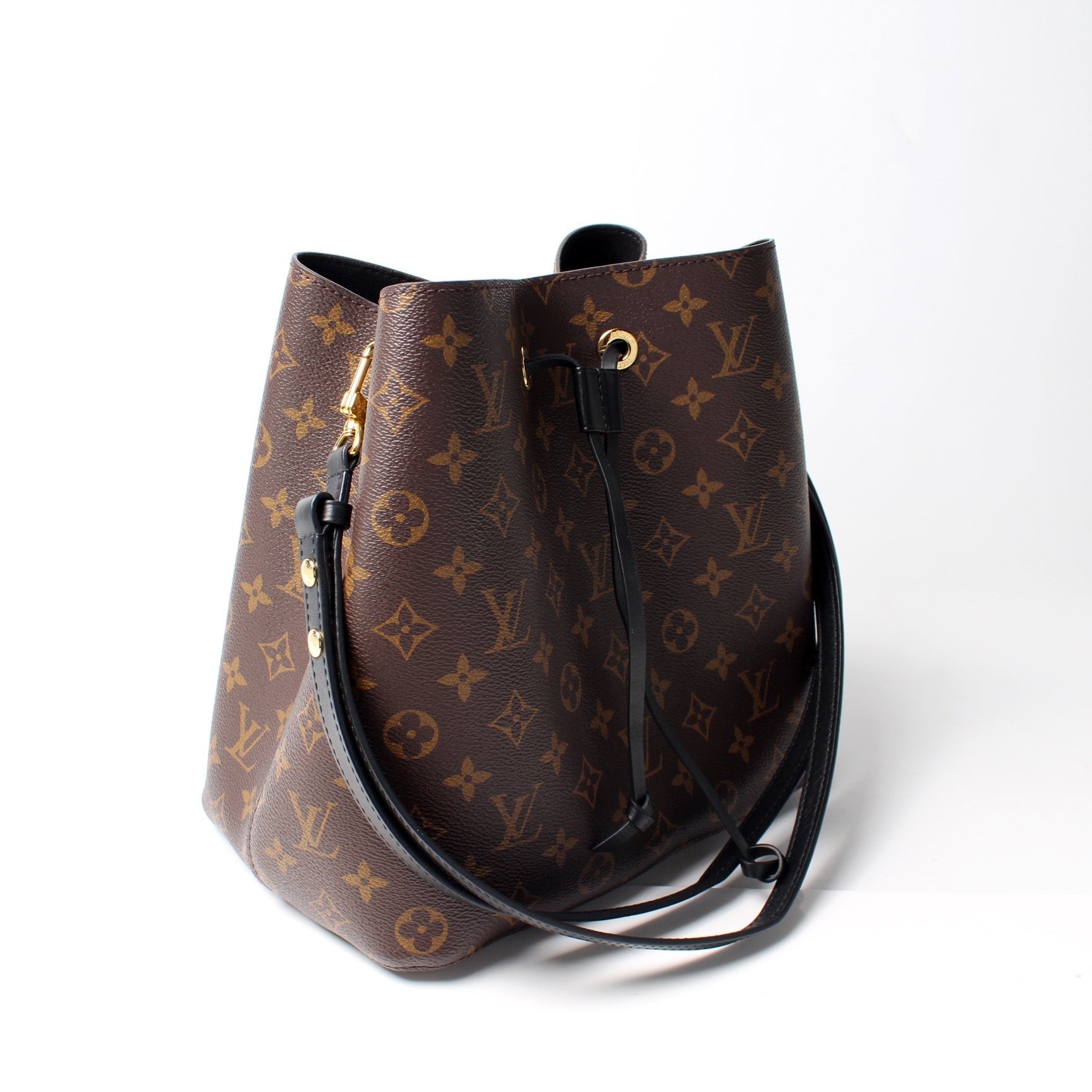 Louis Vuitton Neonoe Monogram Handbag Monogram 32