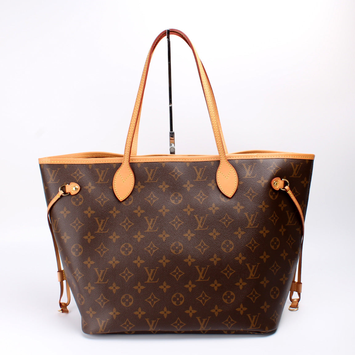 Louis Vuitton Neverfull MM Monogram Tote Bag Monogram 149