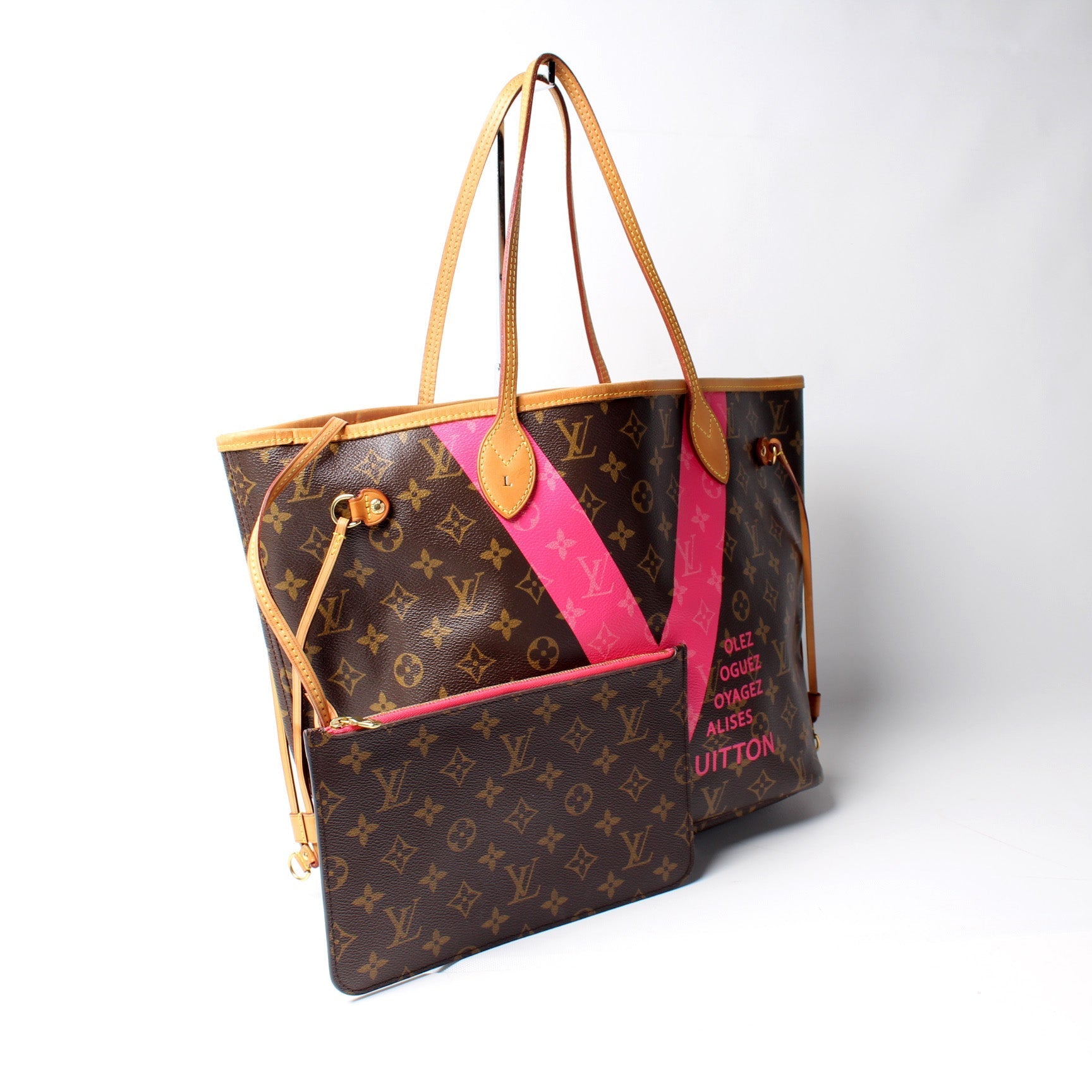 Louis Vuitton Neverfull MM W V Monogram Wallet Case V Monogram