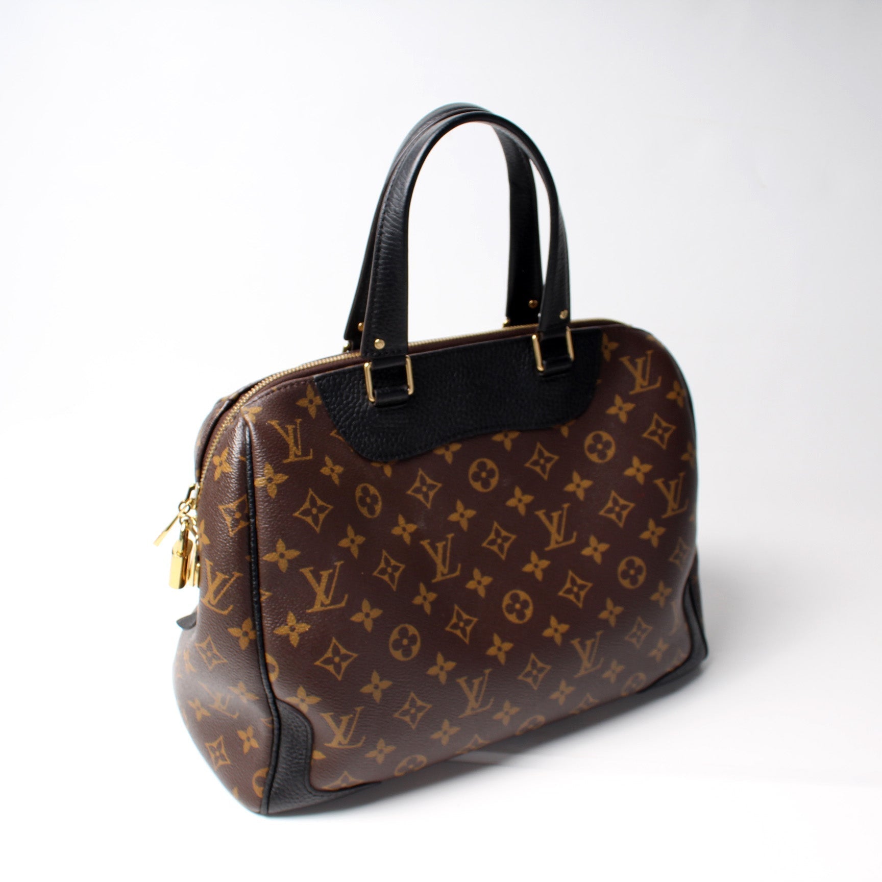 Louis Vuitton Retiro NM Monogram Handbag Monogram 2