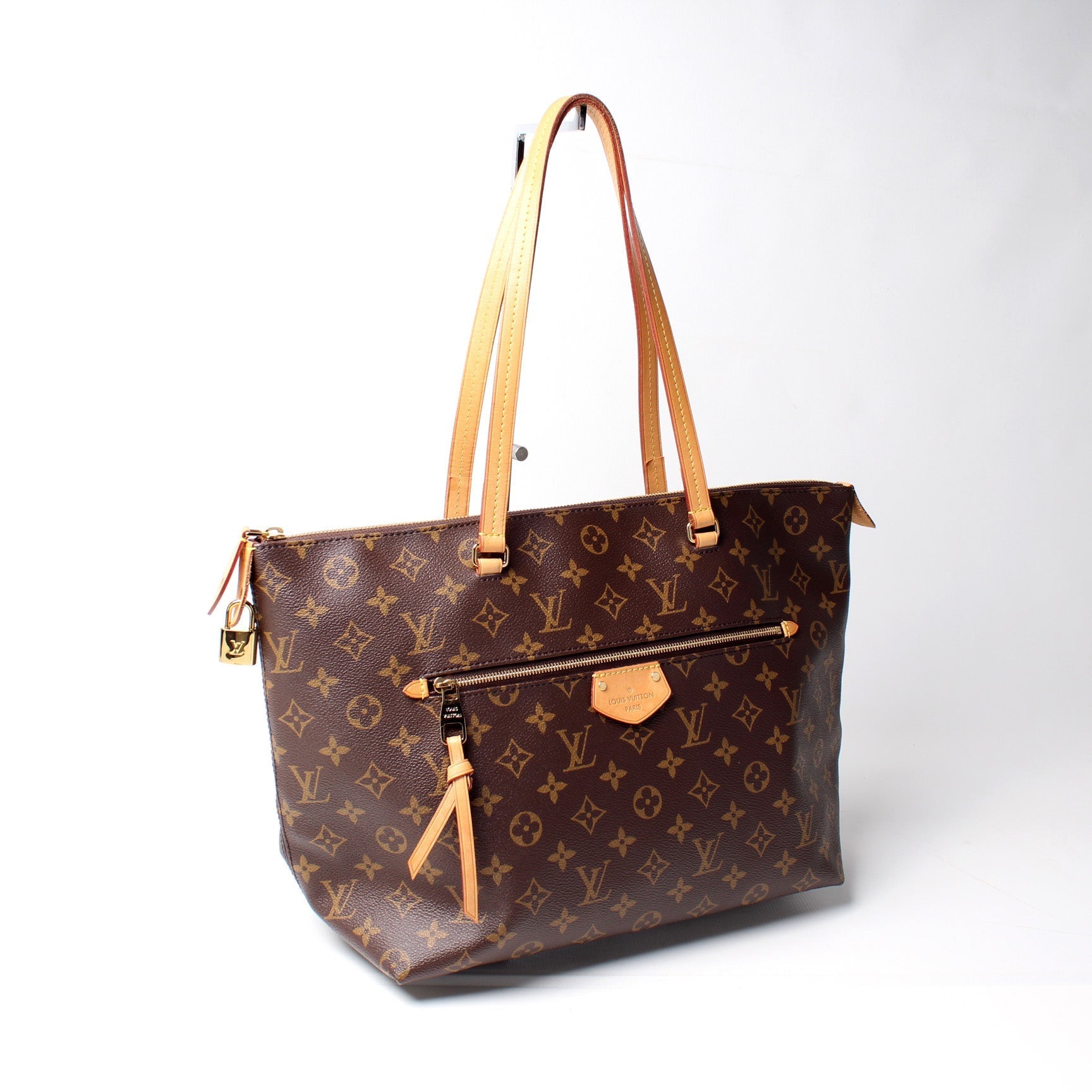 Louis Vuitton Iena MM Monogram Handbag Monogram 20