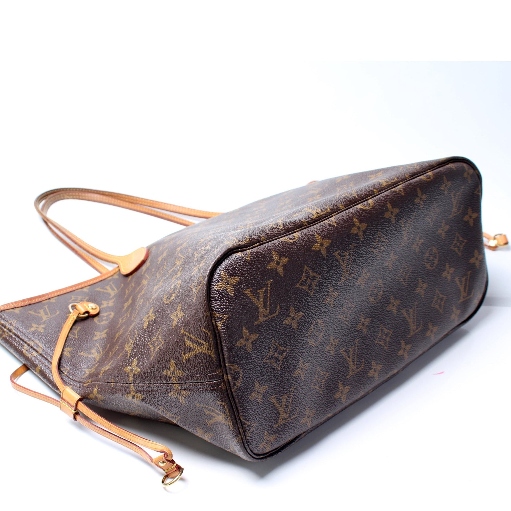 Louis Vuitton Neverfull MM Monogram Tote Bag Monogram 160