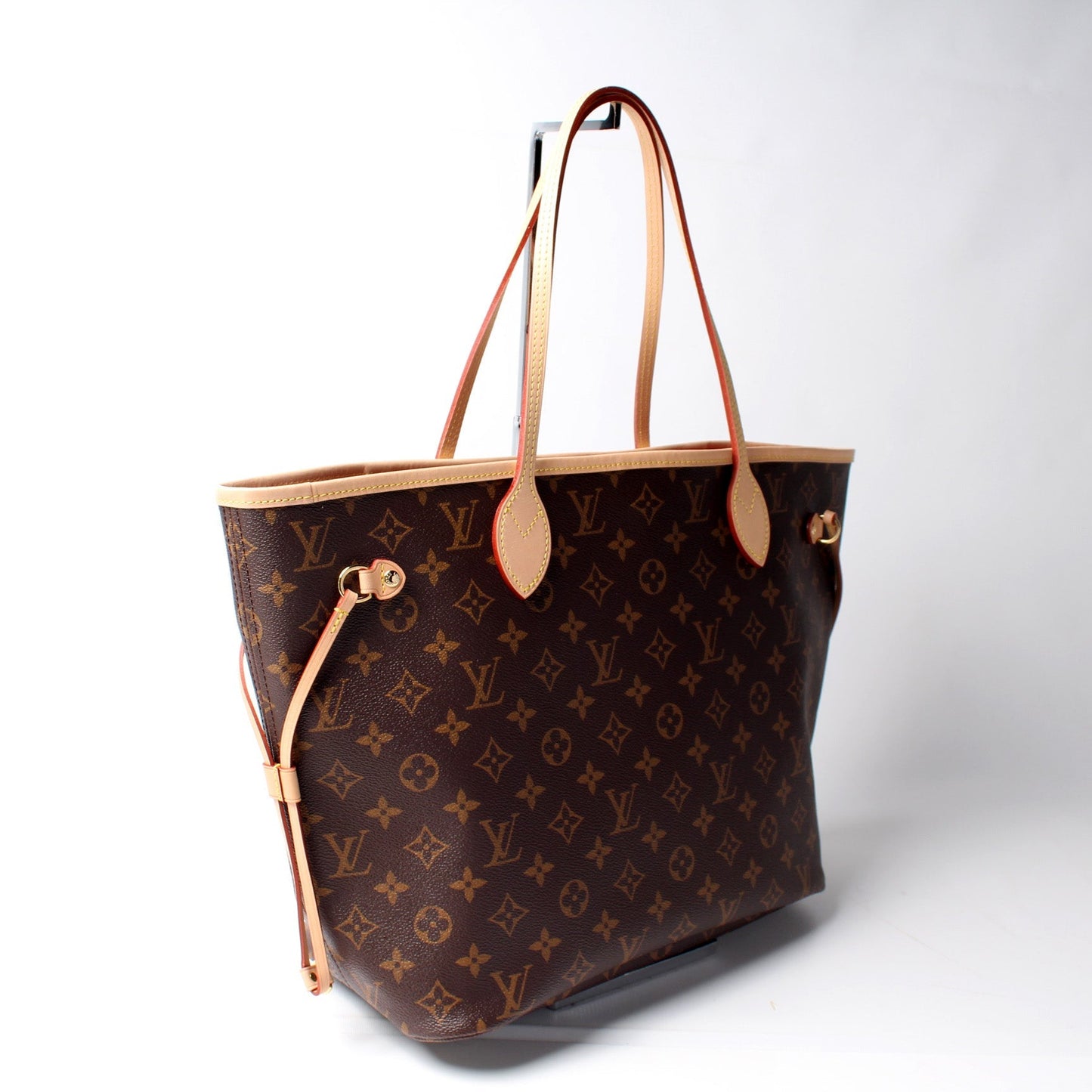 Louis Vuitton Neverfull MM Monogram Tote Bag Monogram 163