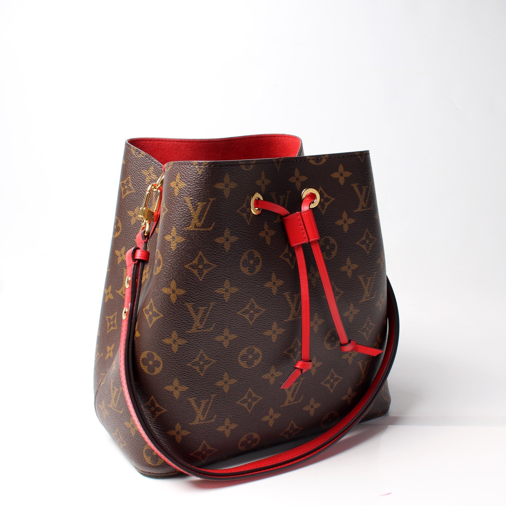 Louis Vuitton Neonoe Monogram Handbag Monogram 37