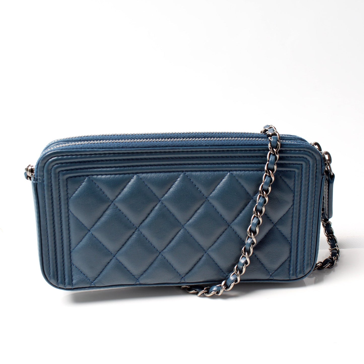 Chanel WOC CC Double Zip 22M Clutch Bag