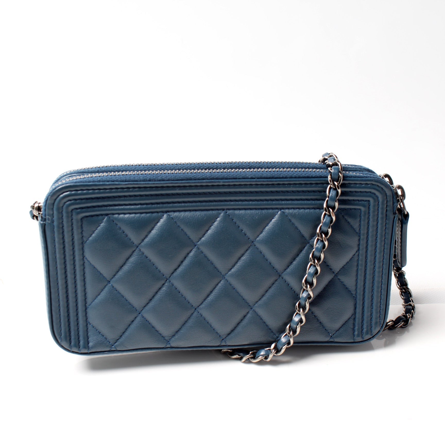 Chanel WOC CC Double Zip 22M Clutch Bag