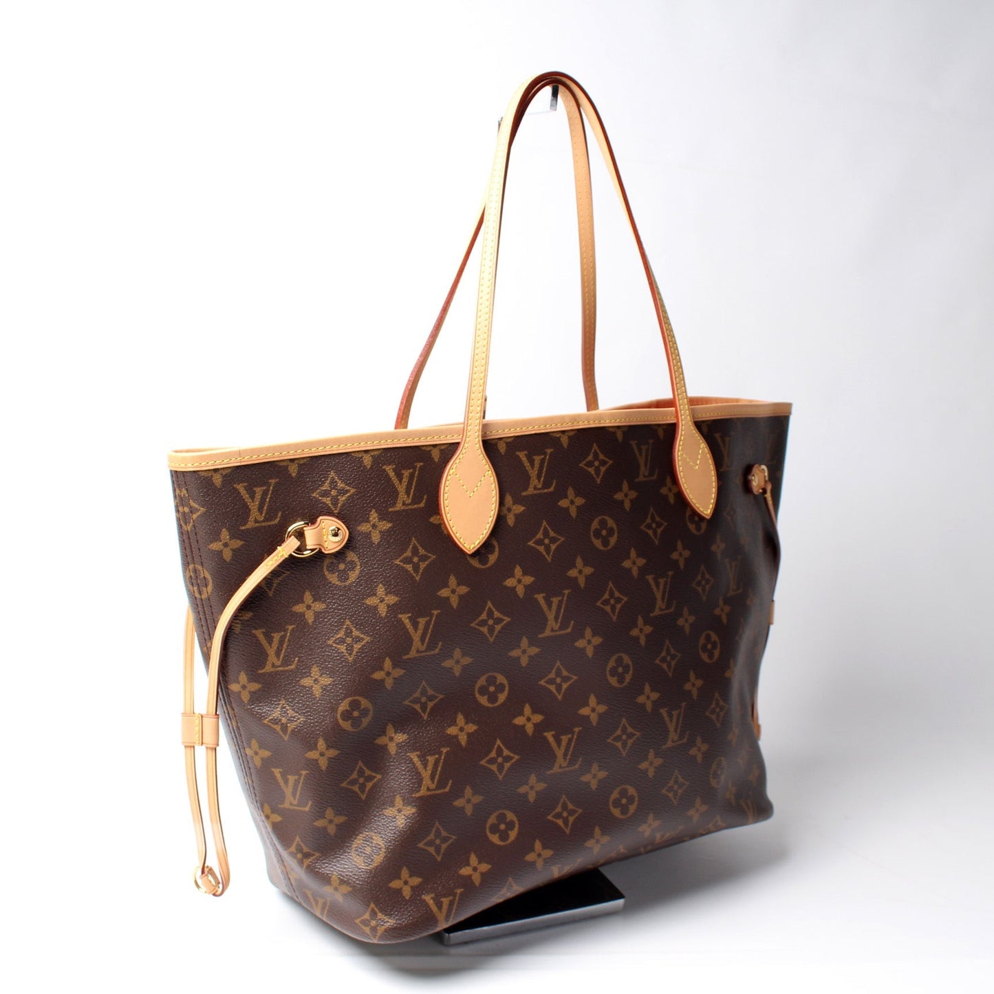 Louis Vuitton Neverfull MM Monogram Tote Bag Monogram 162