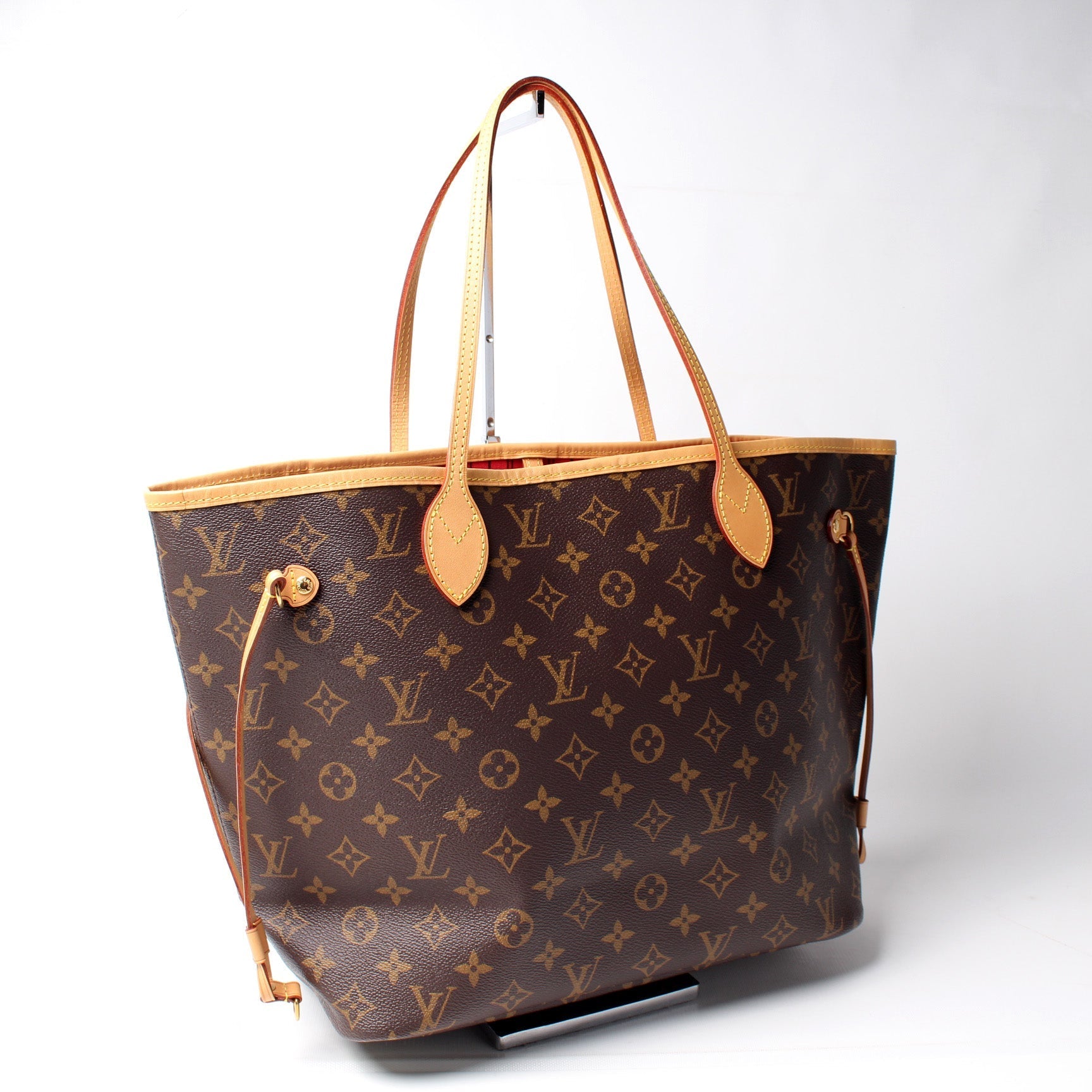 Louis Vuitton Neverfull MM Monogram Tote Bag Monogram 168