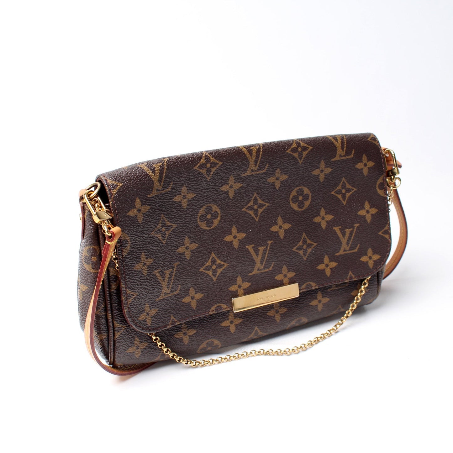 Louis Vuitton Favorite MM Monogram Handbag Monogram 50