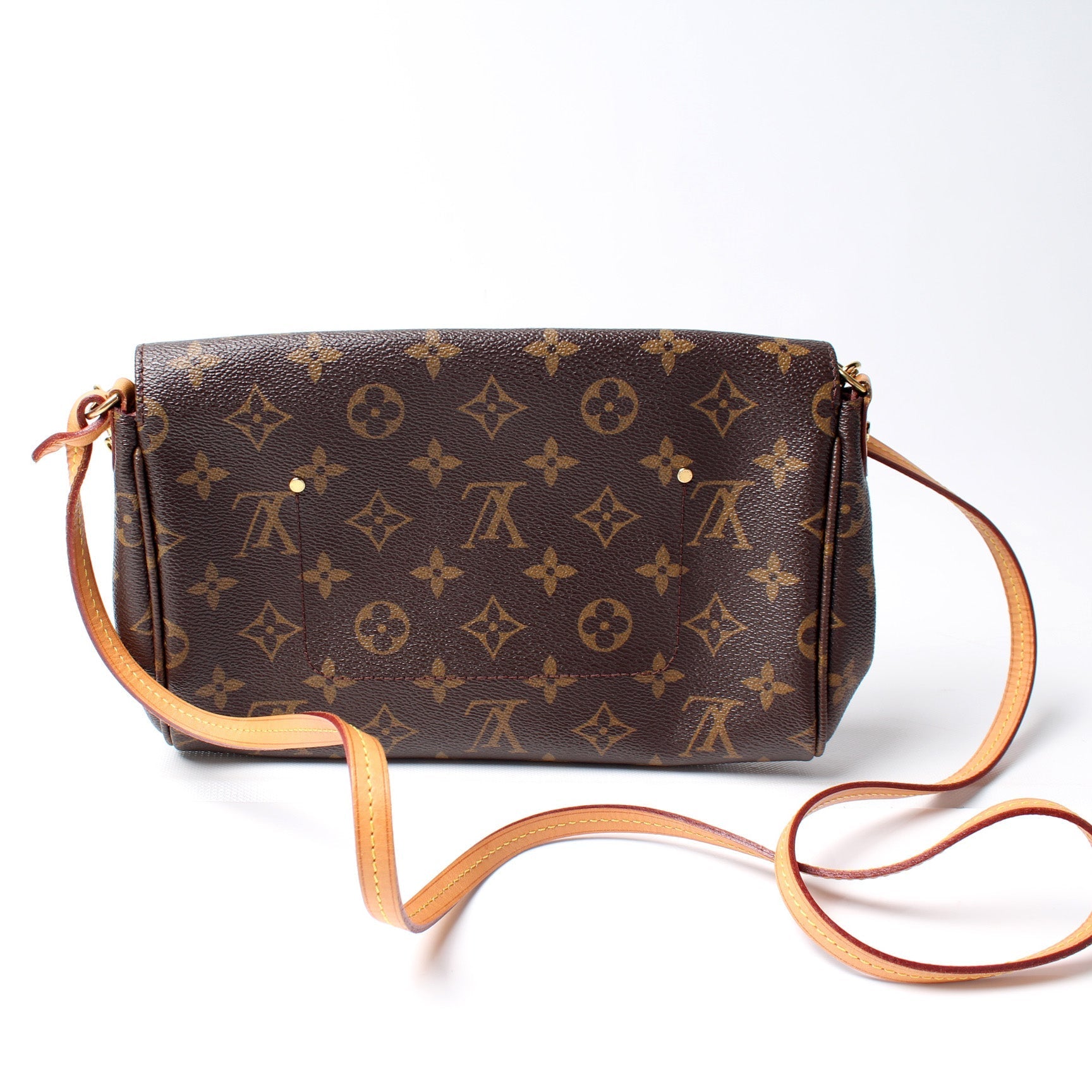 Louis Vuitton Favorite MM Monogram Handbag Monogram 50