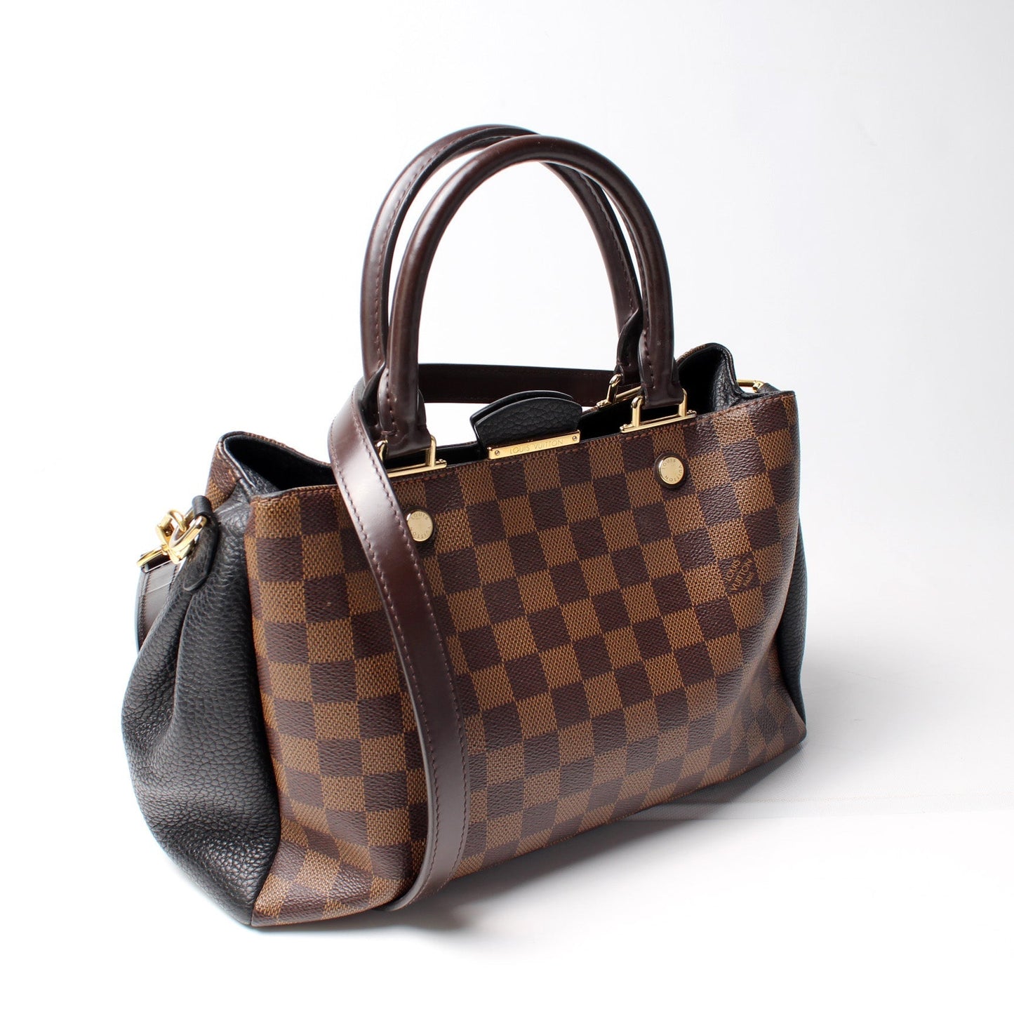 Louis Vuitton Brittany Ebene Damier Handbag