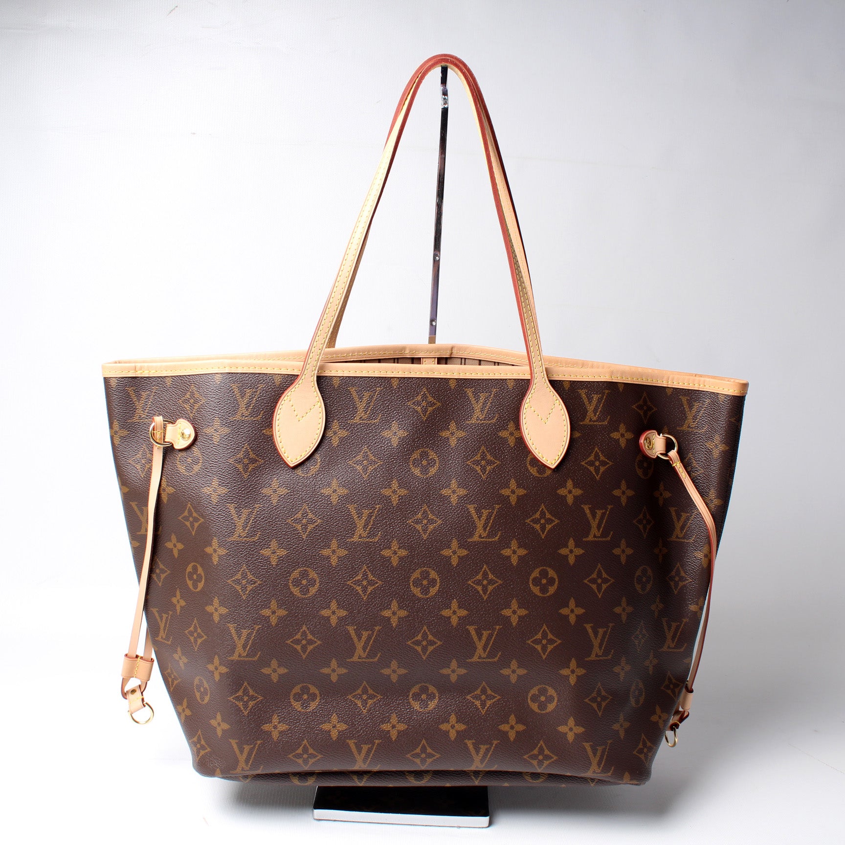 Louis Vuitton Neverfull MM Monogram Tote Bag Monogram 181