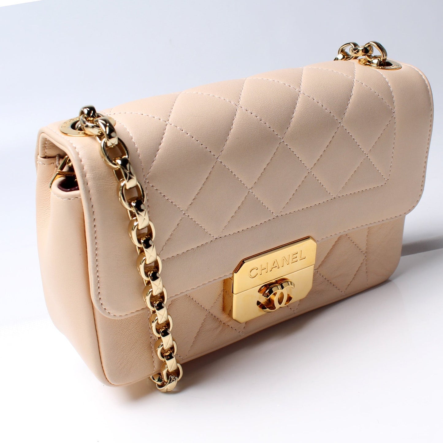 Chanel Retro Clasp Flap 18M Small Handbag