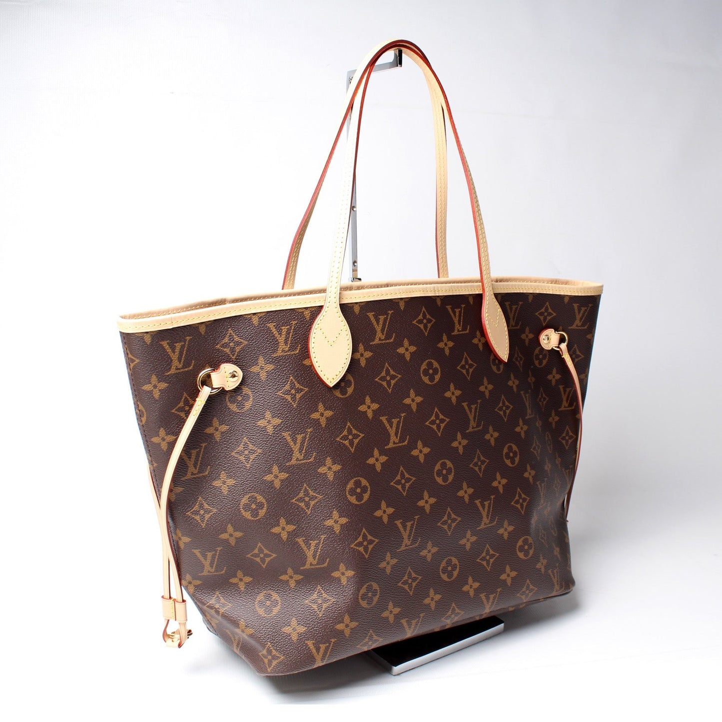 Louis Vuitton Neverfull MM Monogram Tote Bag Monogram 203
