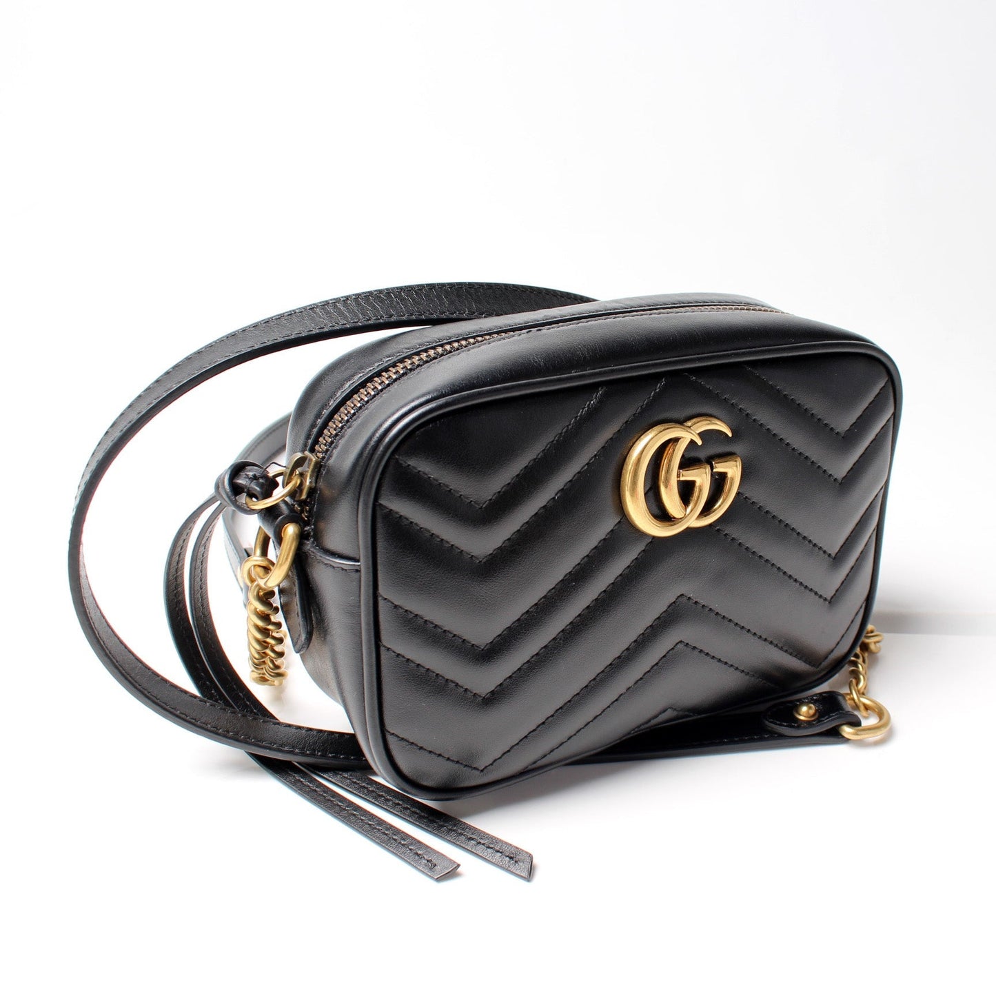 Gucci Marmont Camera Mini Crossbody Bag Bag 21