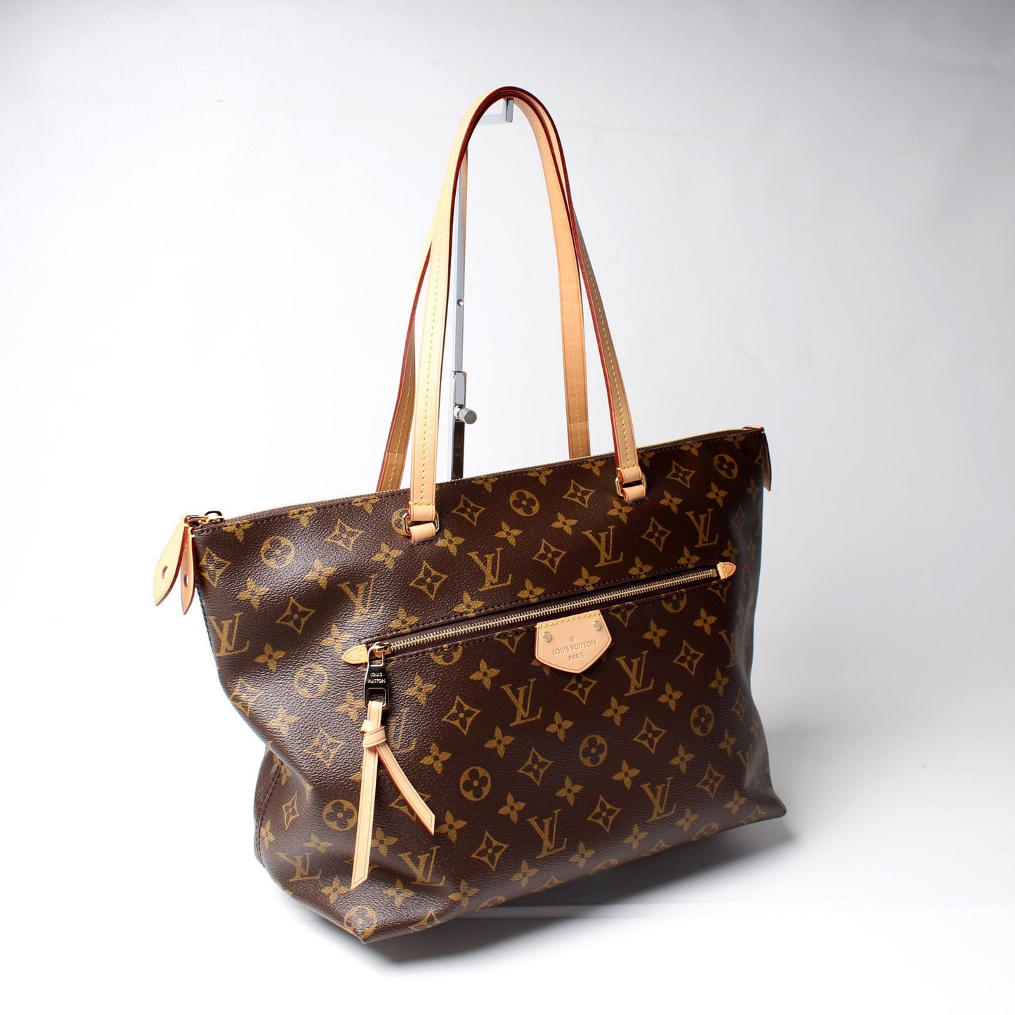 Louis Vuitton Iena MM Monogram Handbag Monogram 22