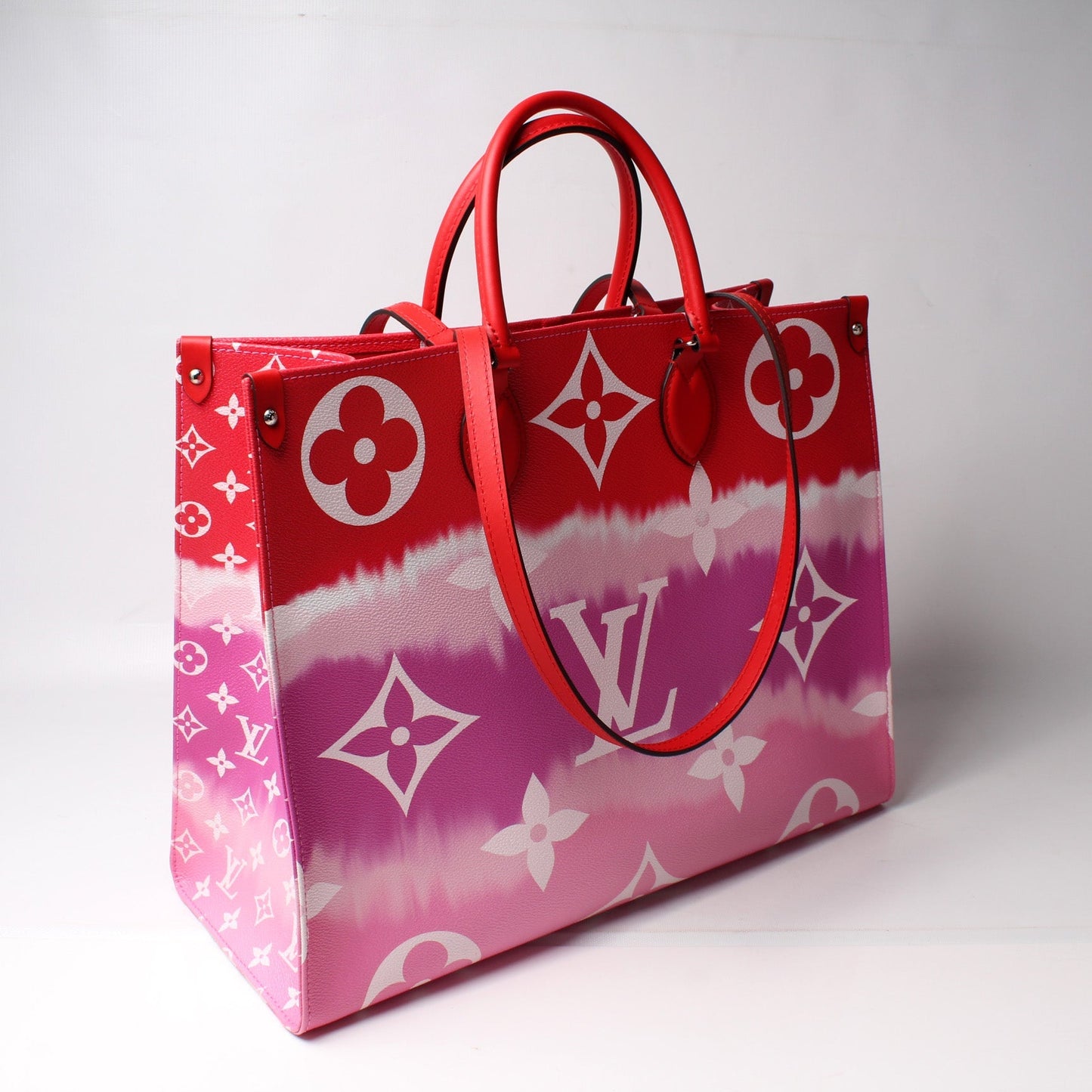 Louis Vuitton ONETHGO GM Escale Handbag