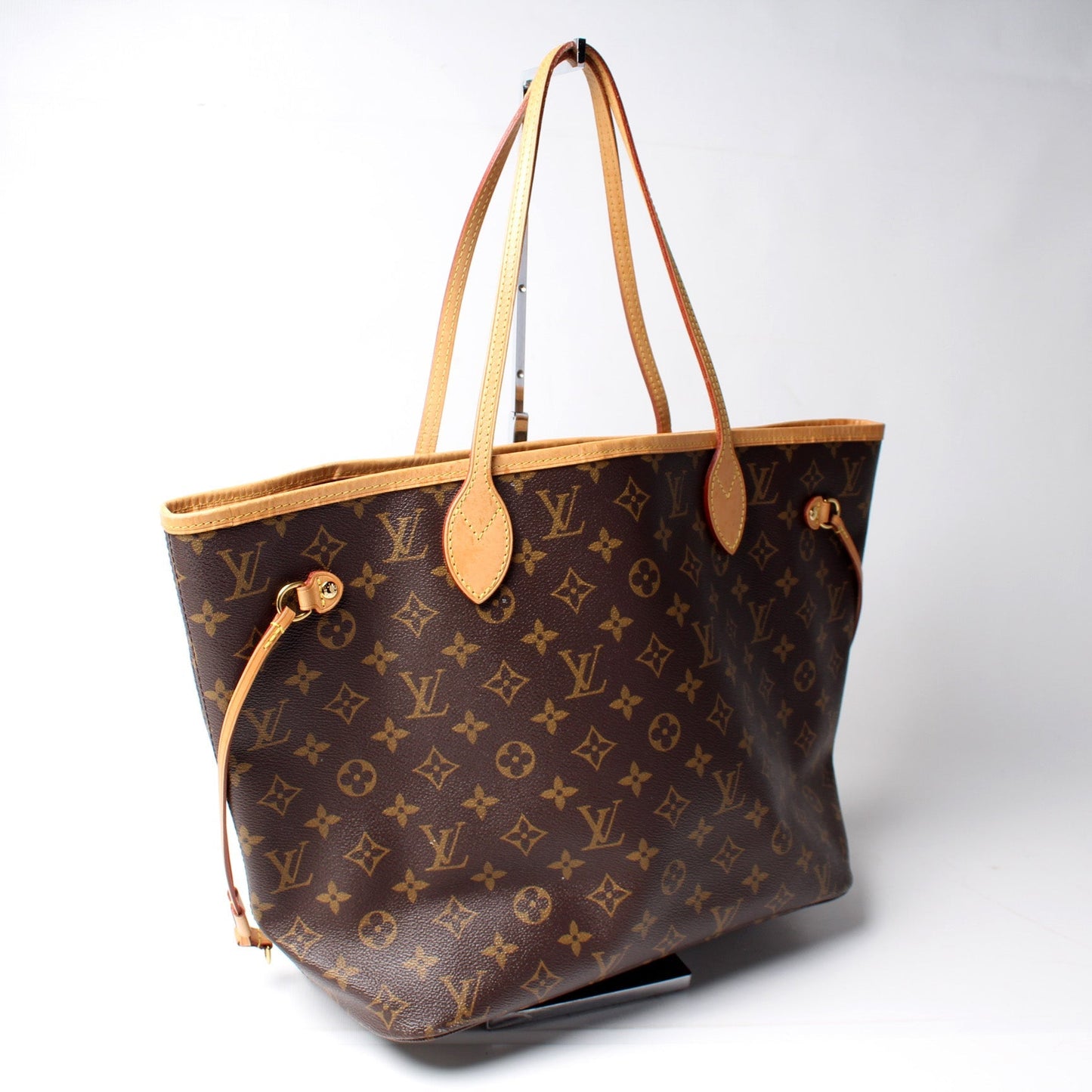 Louis Vuitton Neverfull MM Monogram Tote Bag Monogram 189