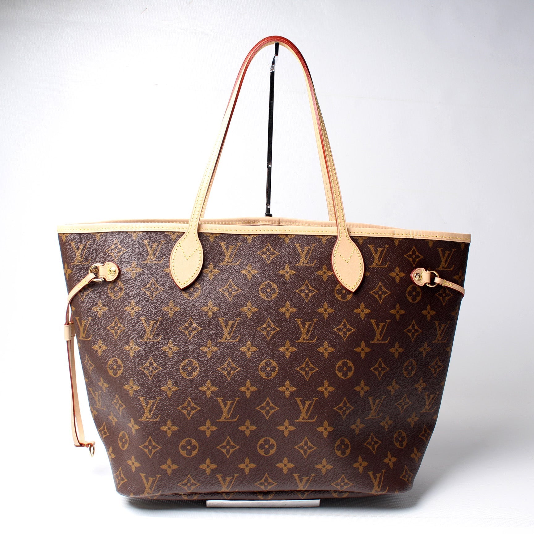 Louis Vuitton Neverfull MM Monogram Tote Bag Monogram 192