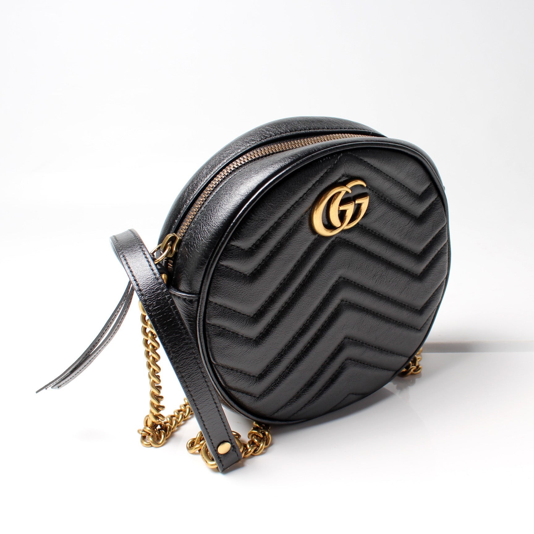 Gucci Marmont Round Mini Travel Bag Round 4