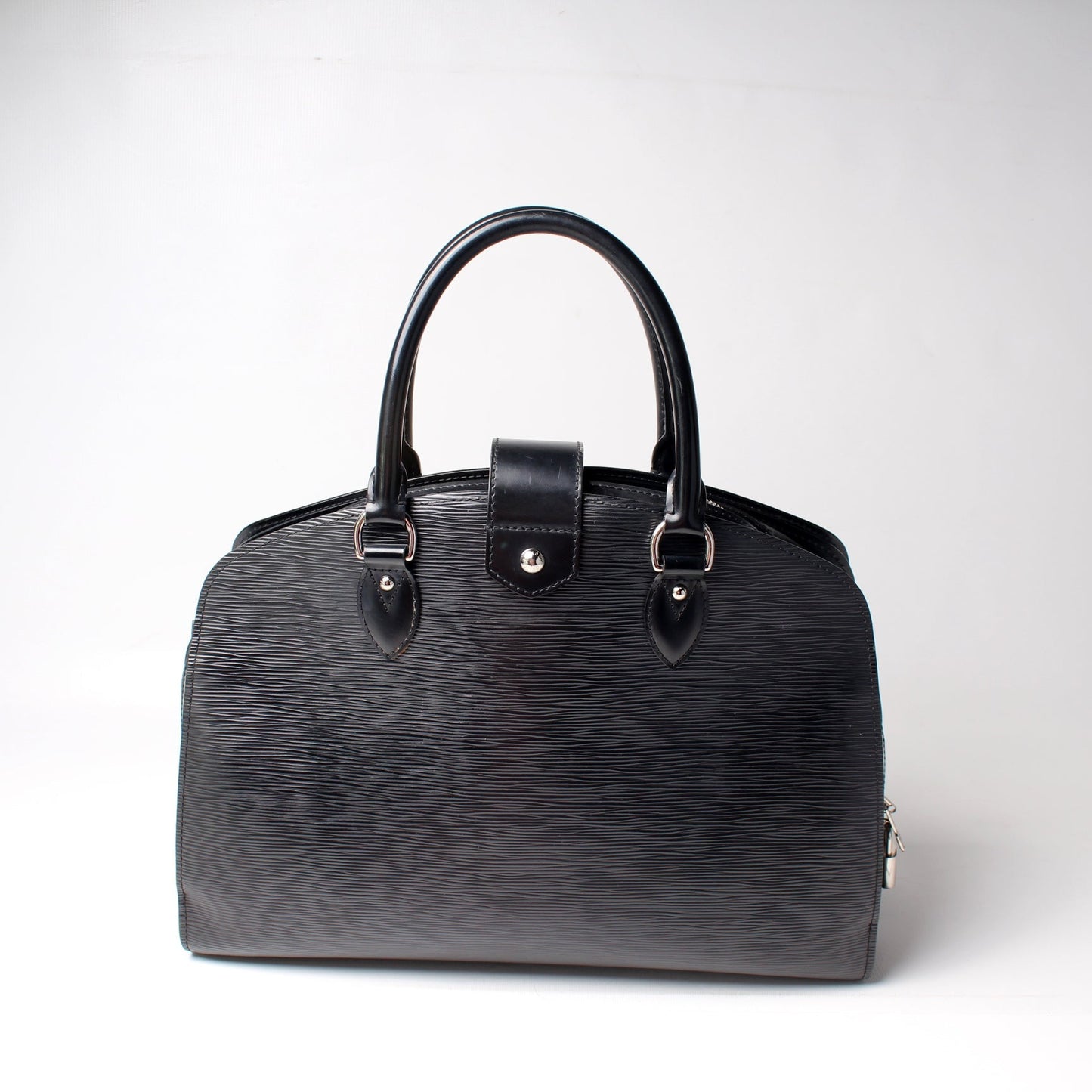 Louis Vuitton Pont Neuf GM Epi Handbag