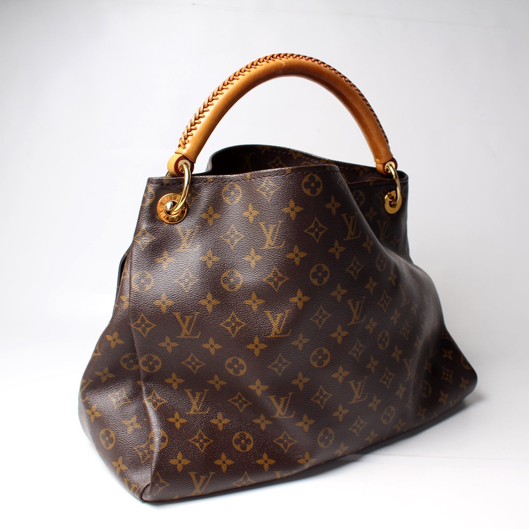 Louis Vuitton Artsy MM Monogram Handbag Monogram 47