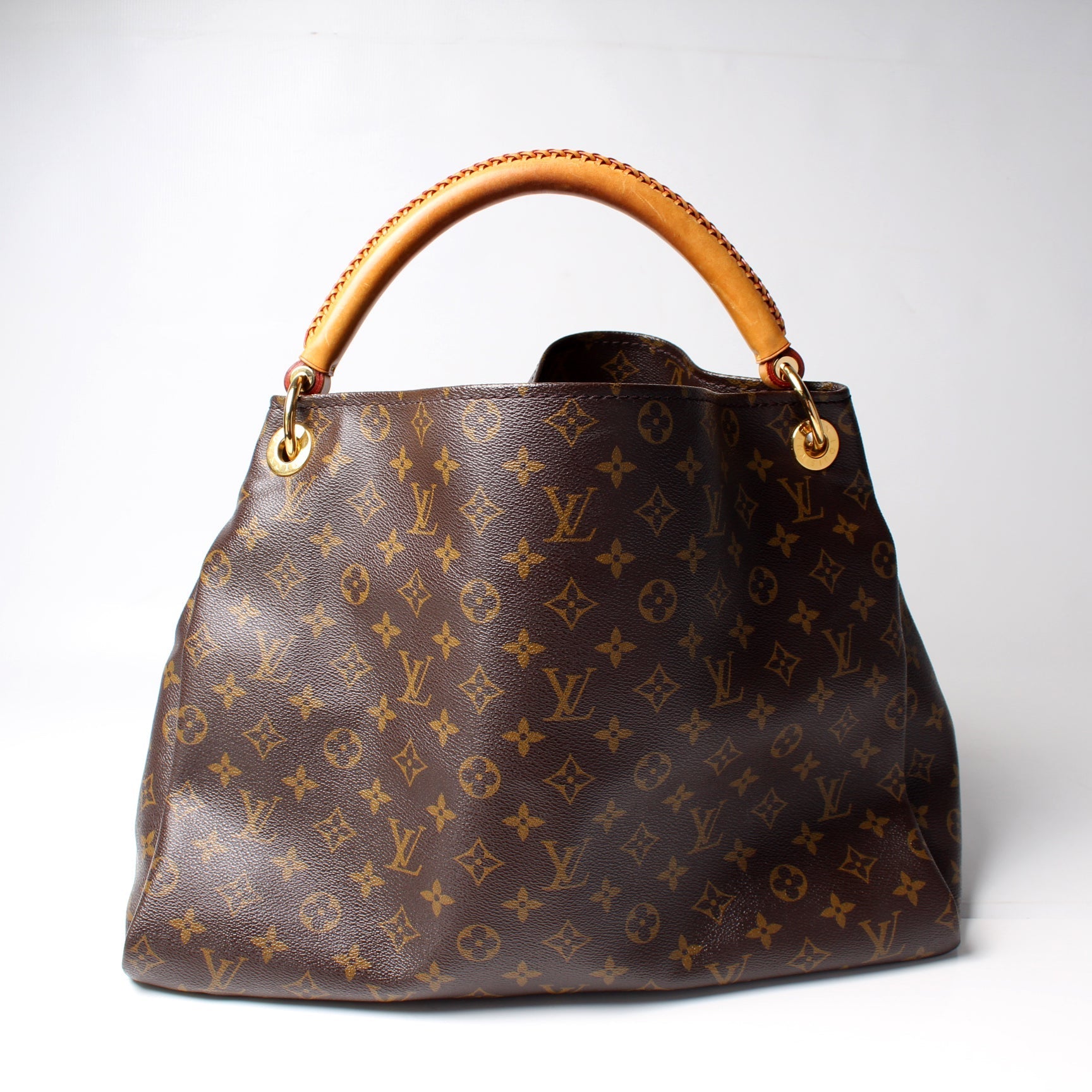 Louis Vuitton Artsy MM Monogram Handbag Monogram 47