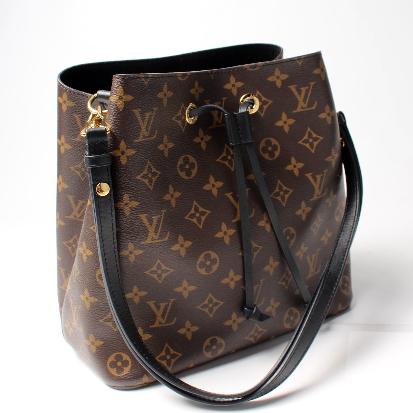 Louis Vuitton Neonoe Monogram Handbag Monogram 40