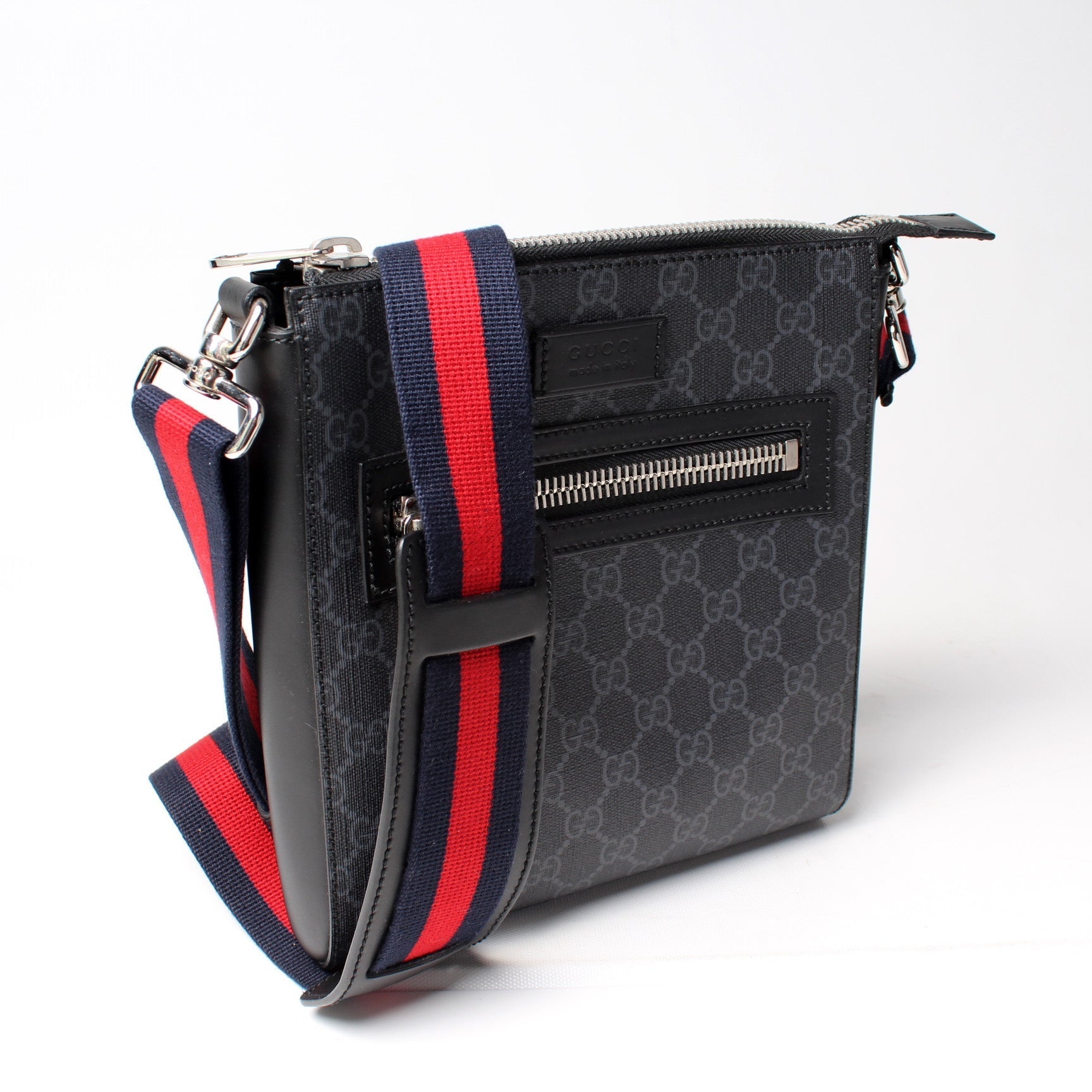 Gucci Supreme Messenger Travel Bag