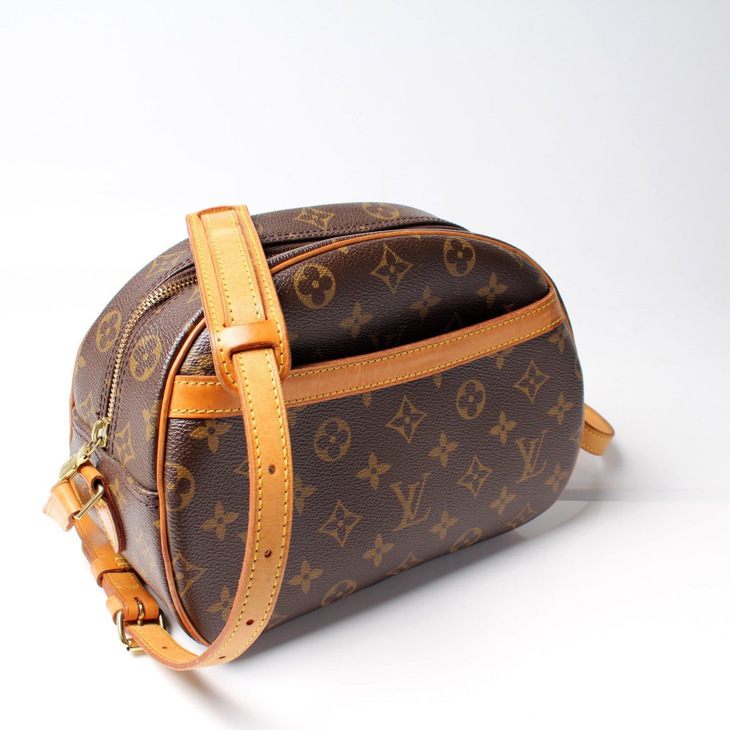 Louis Vuitton Blois Monogram Crossbody Bag Monogram 11