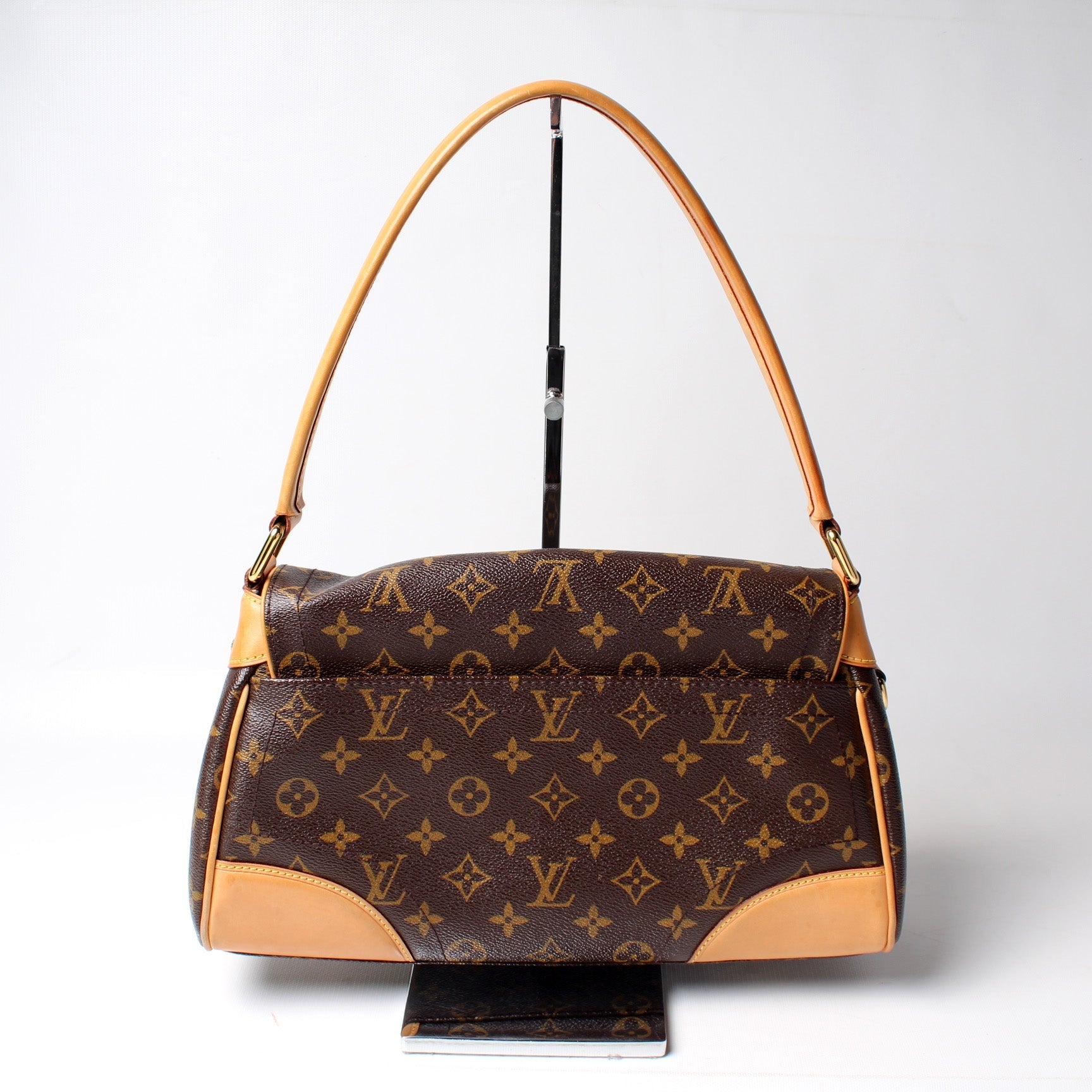 Louis Vuitton Beverly MM Monogram Handbag