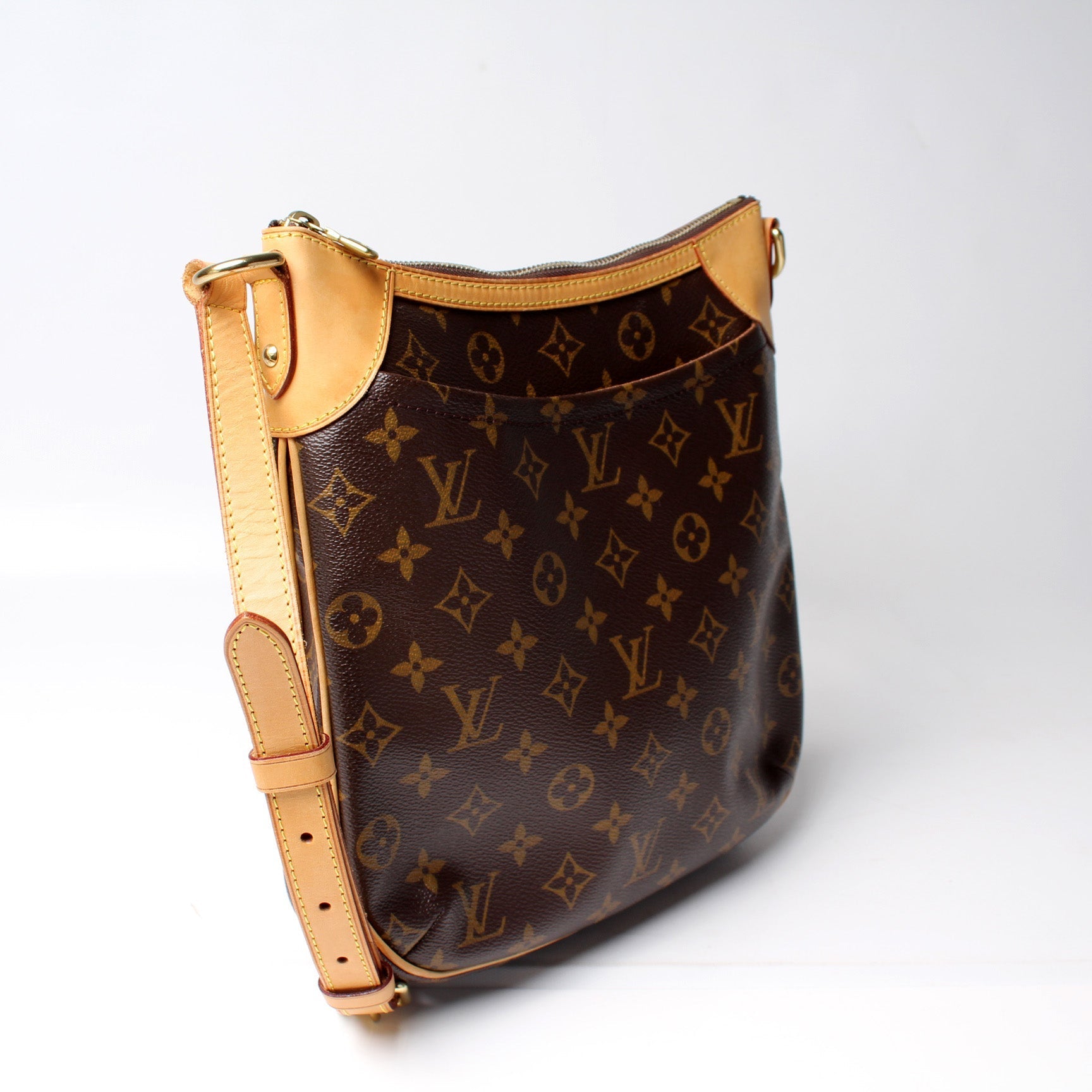 Louis Vuitton Odeon PM Monogram Handbag 29