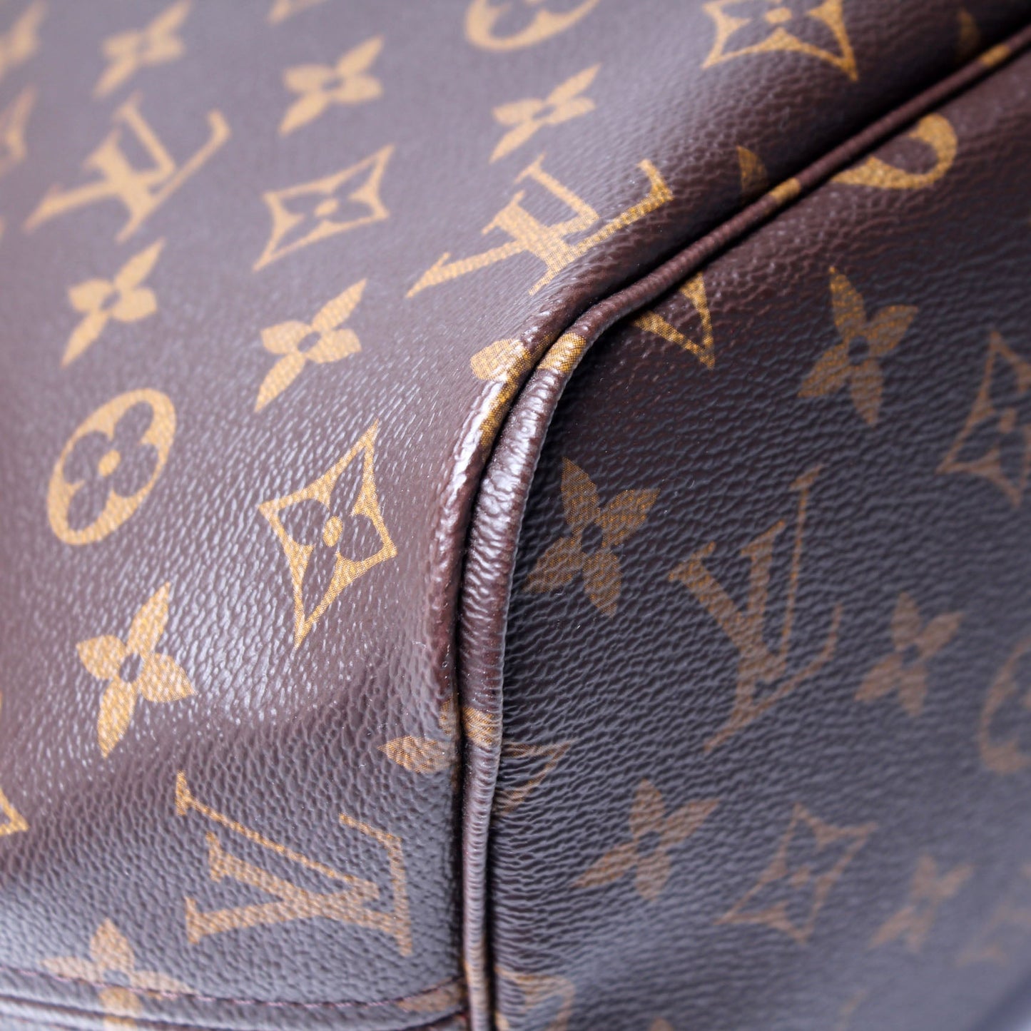 Louis Vuitton Neverfull MM Monogram Tote Bag Monogram 177