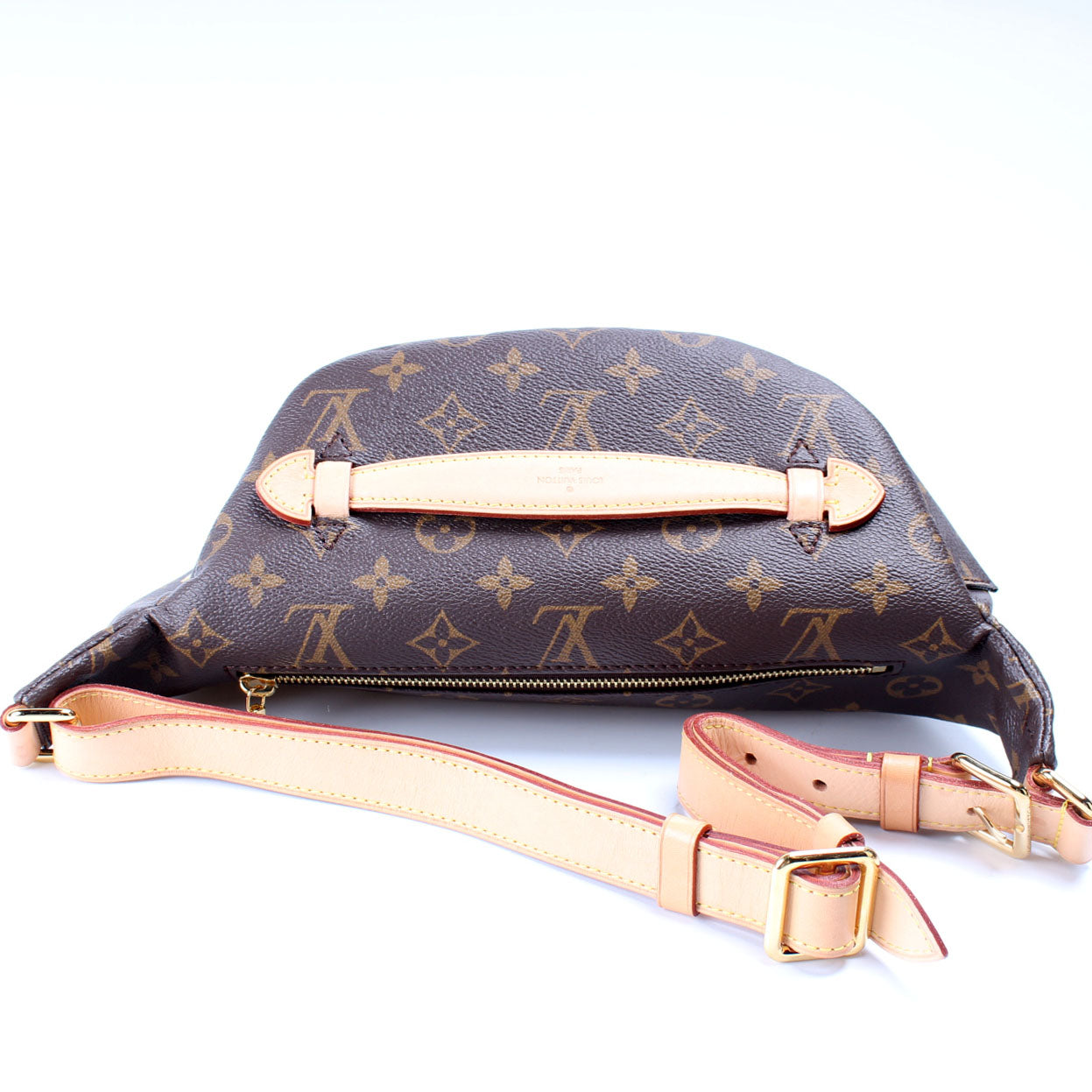 Louis Vuitton Bumbag Monogram Handbag Monogram 26