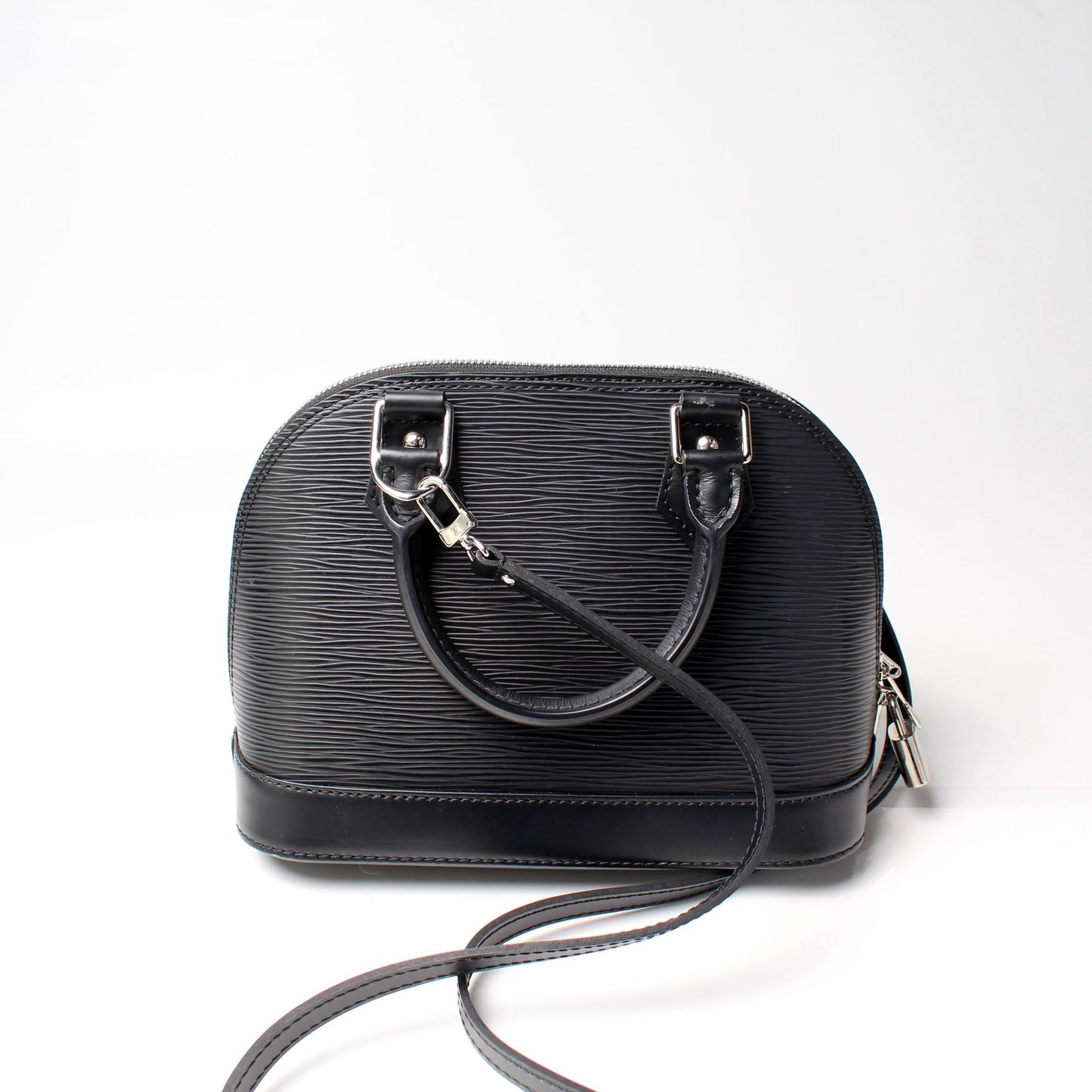 Louis Vuitton Alma BB Epi Handbag Bb Epi