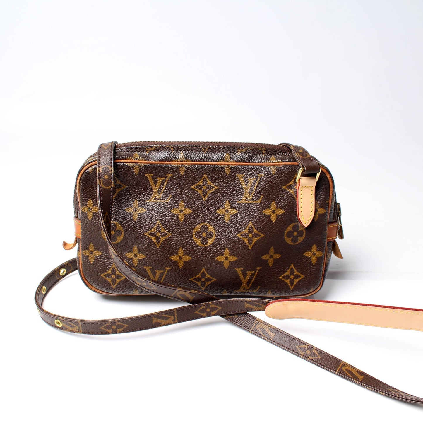 Louis Vuitton Pochette Marly Bandouliere Monogram Clutch Bag Monogram 3