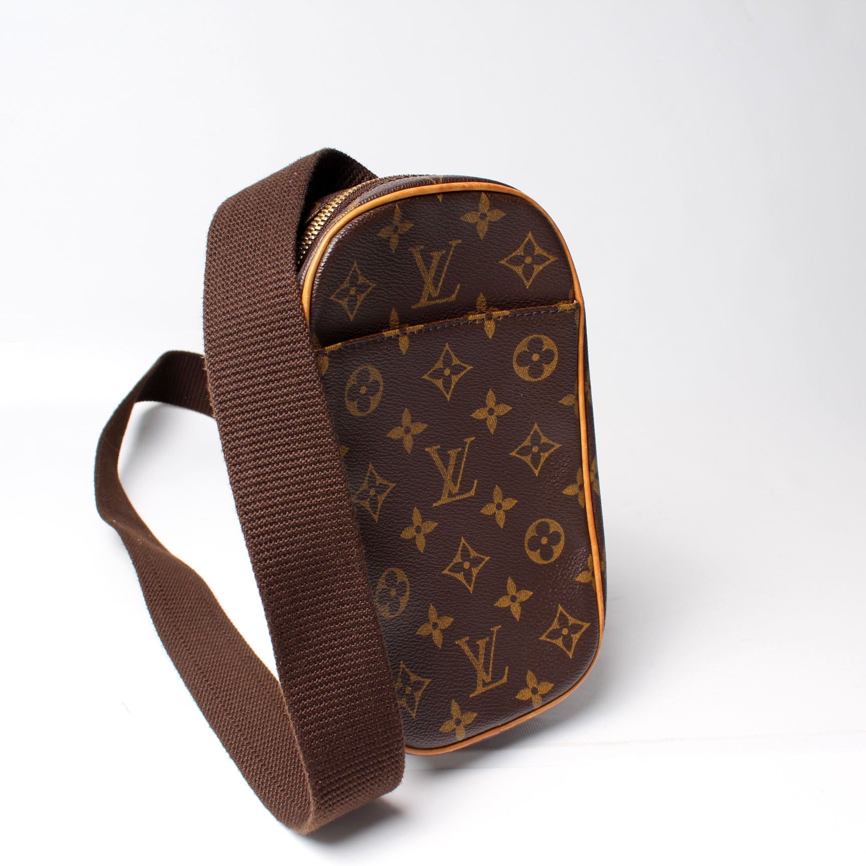 Louis Vuitton Pochette Gange Monogram Clutch Bag Monogram 3