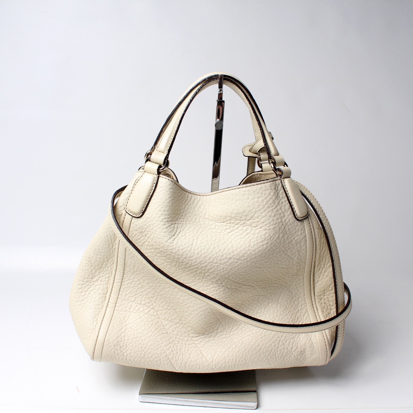 Gucci Soho Leather Shoulder Bag Shoulder 4