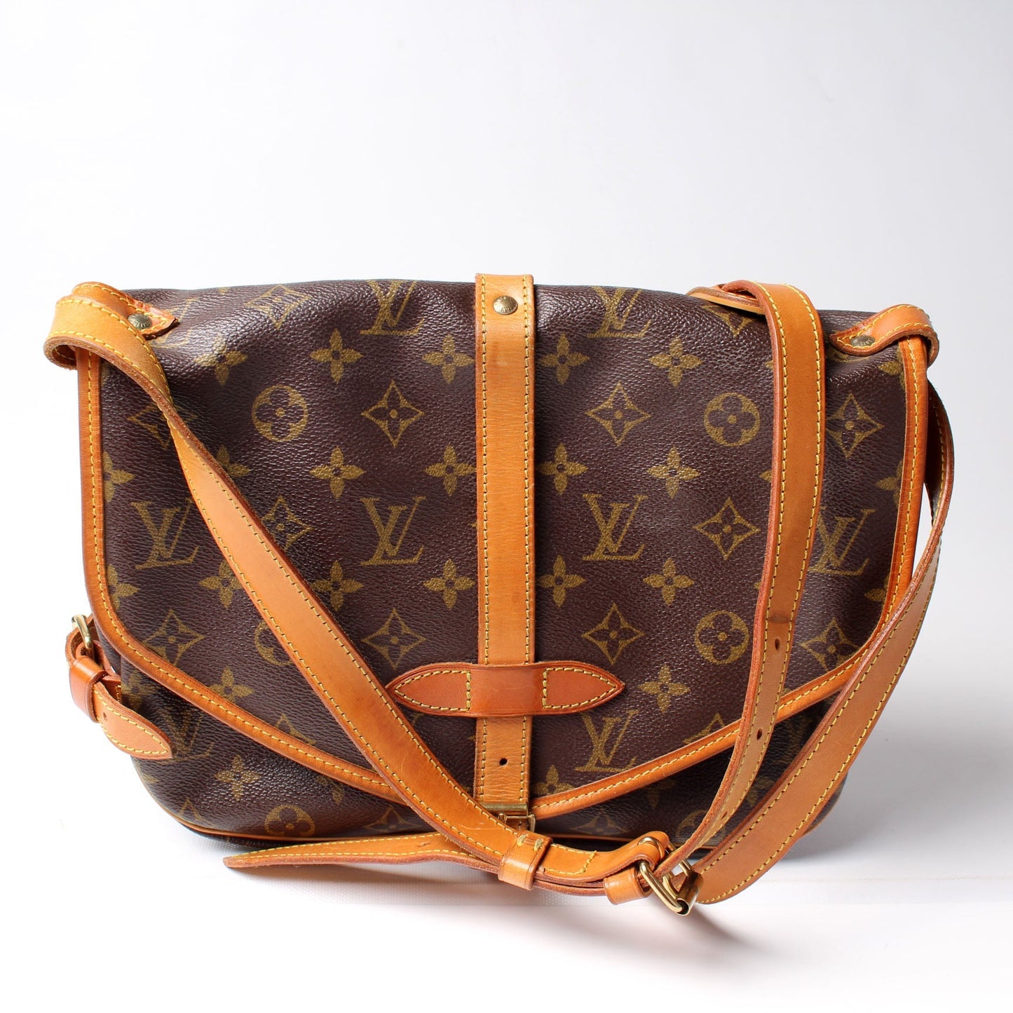 Louis Vuitton Saumur 30 Monogram Handbag
