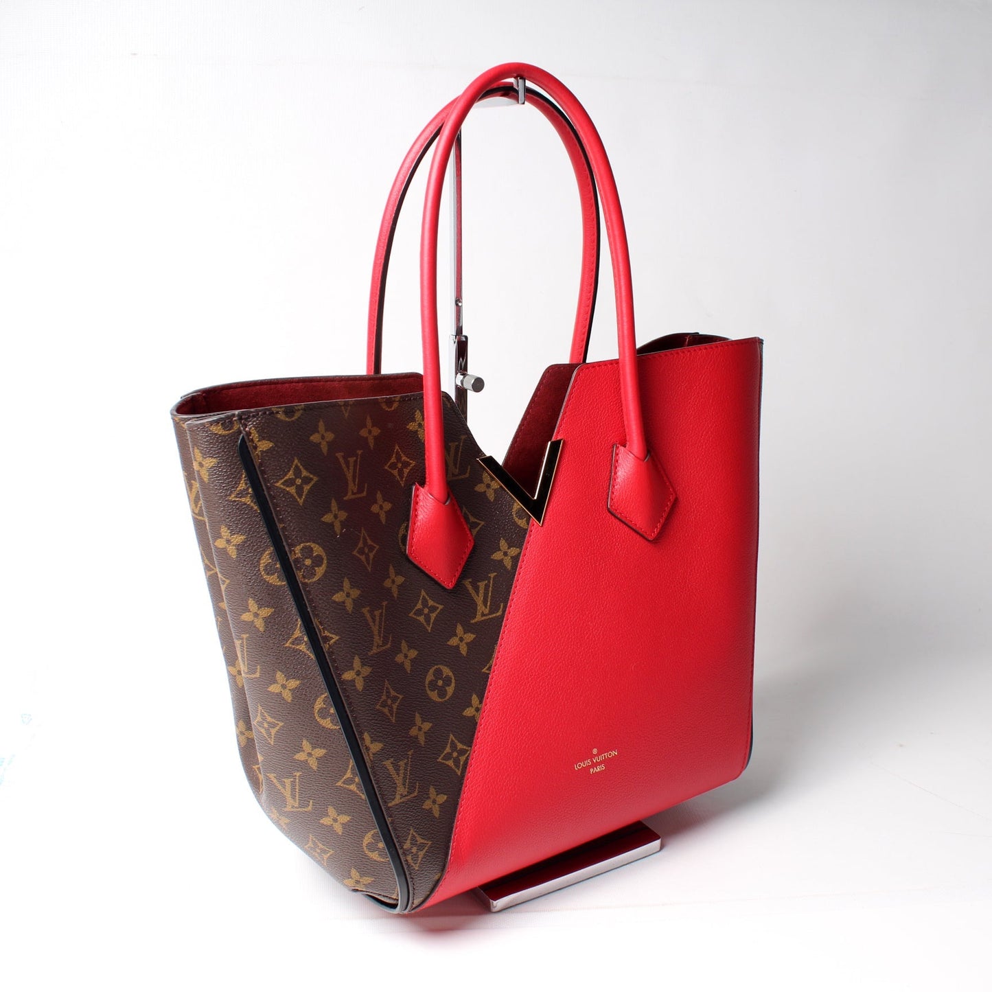Louis Vuitton Kimono MM Monogram Leather Handbag