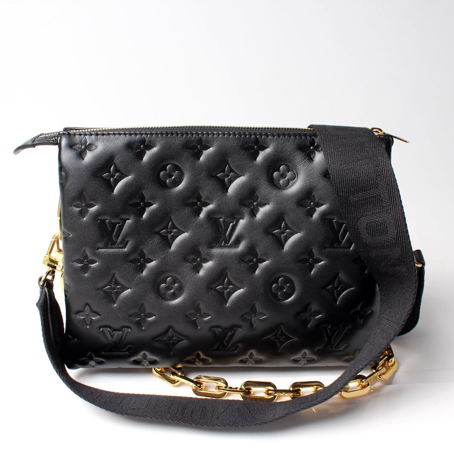 Louis Vuitton Coussin PM Lambskin Handbag