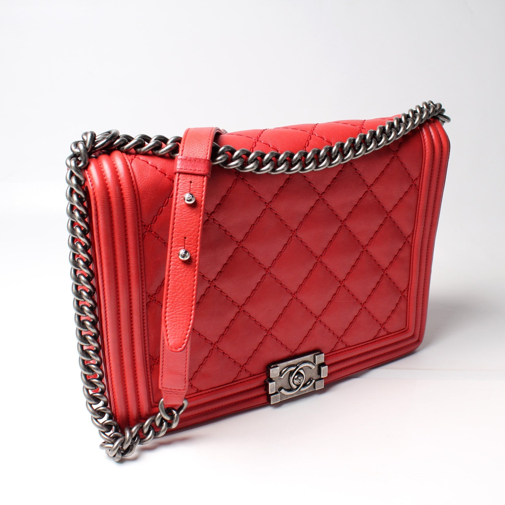 Chanel Boy Flap Calfskin 18M Handbag